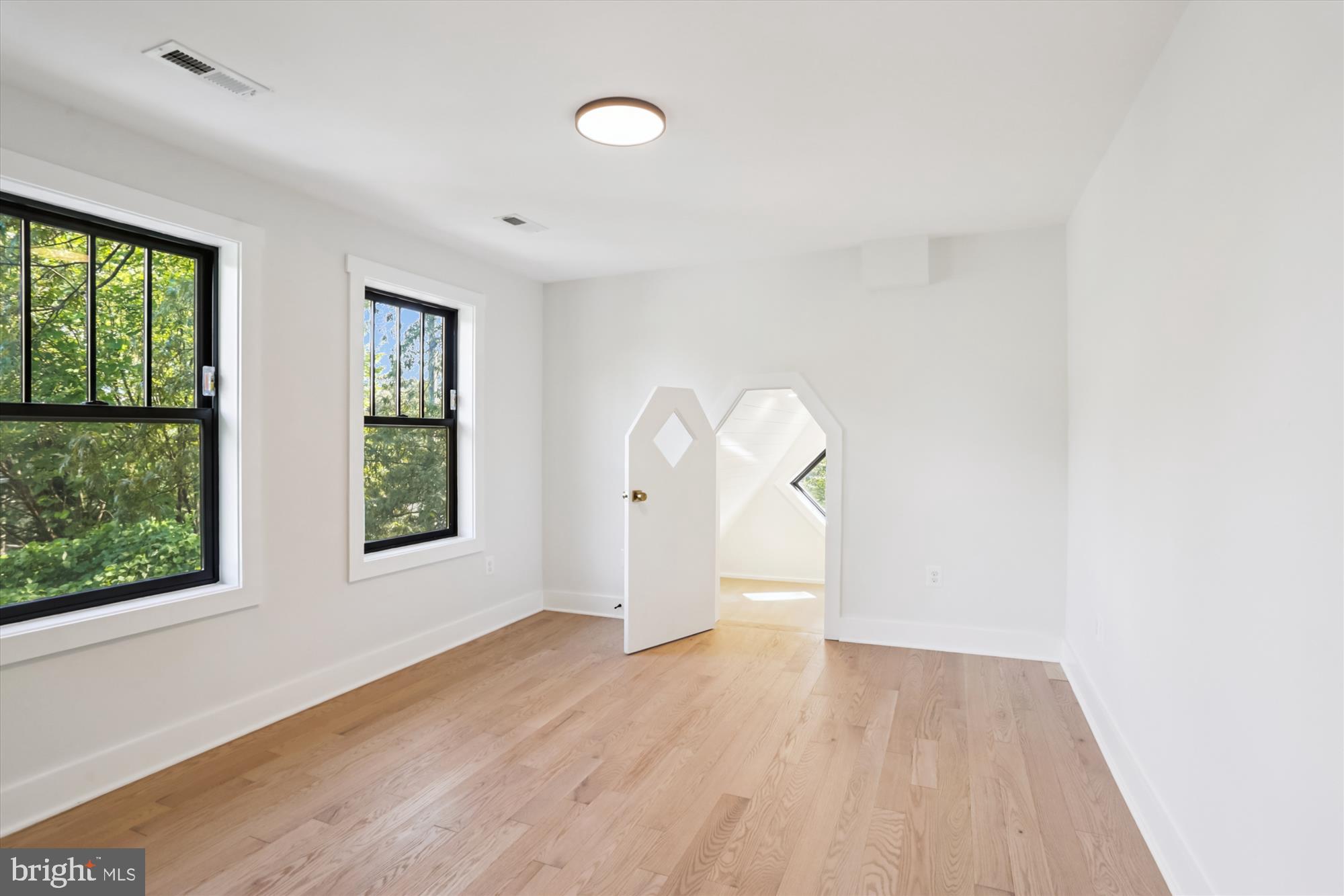 TAKOMA PARK - Residential