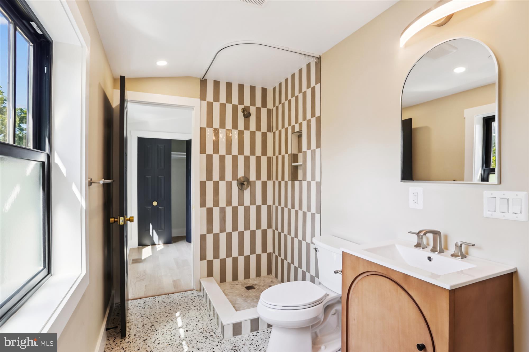 TAKOMA PARK - Residential