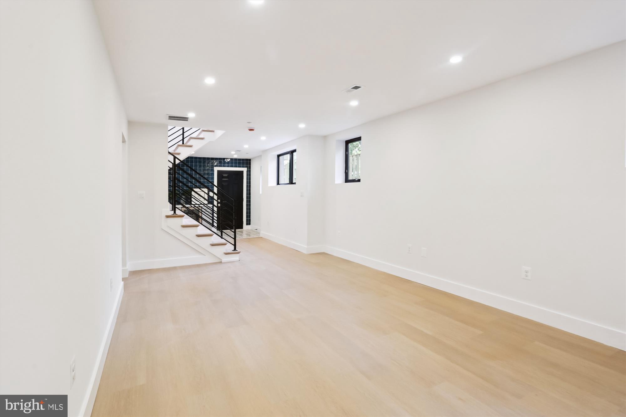 TAKOMA PARK - Residential