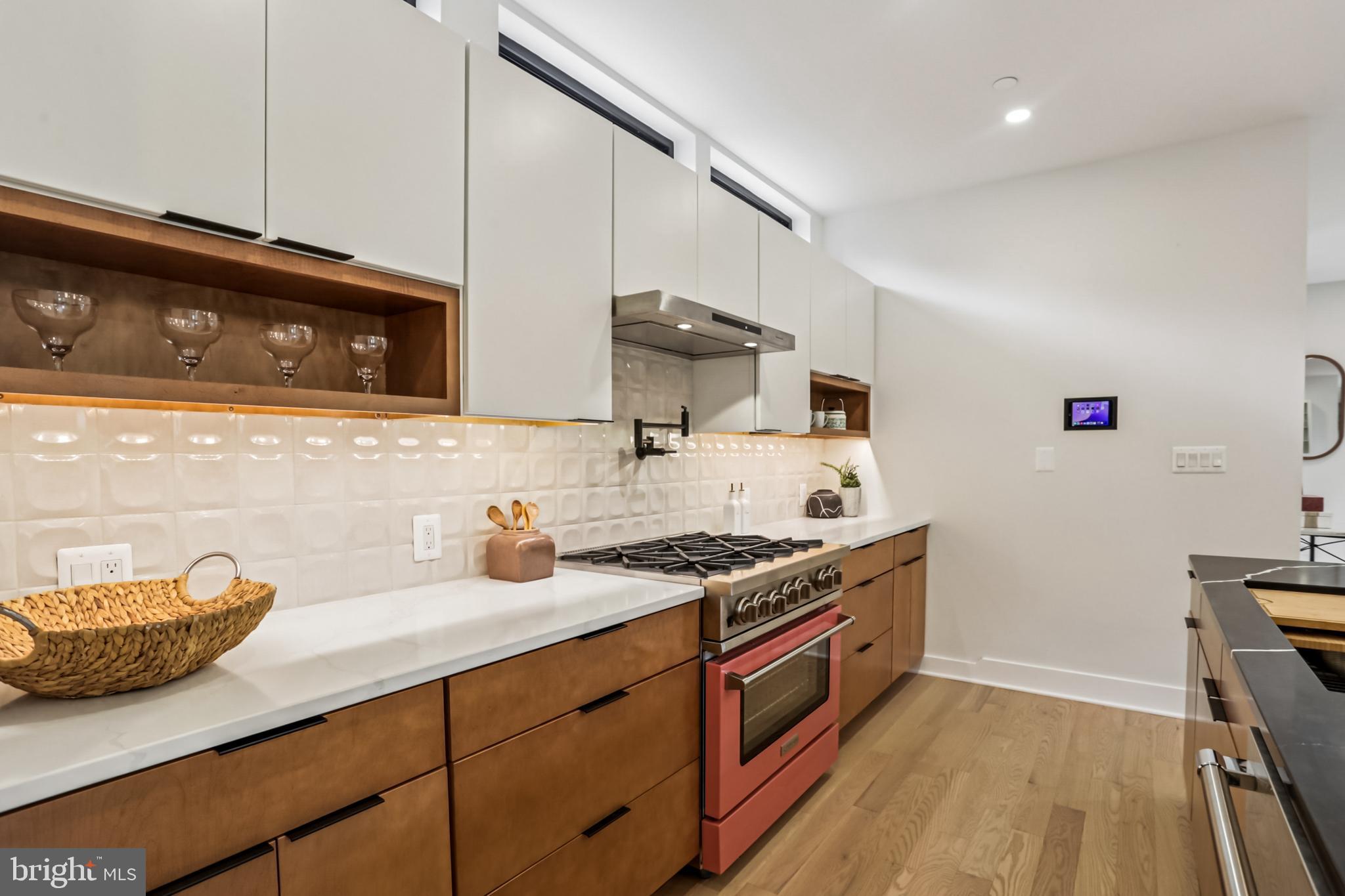 TAKOMA PARK - Residential