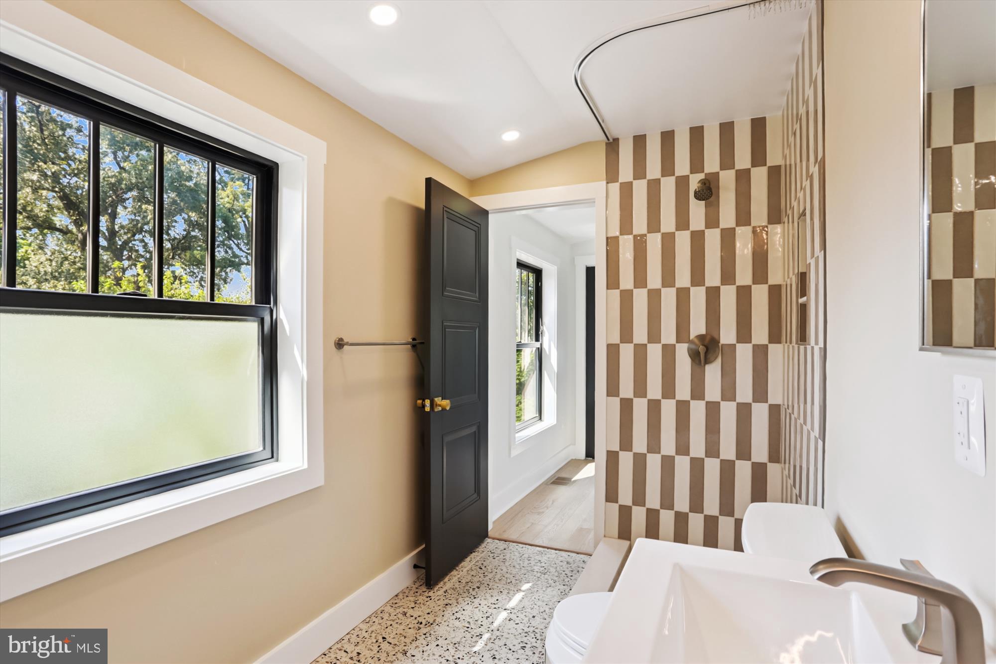 TAKOMA PARK - Residential