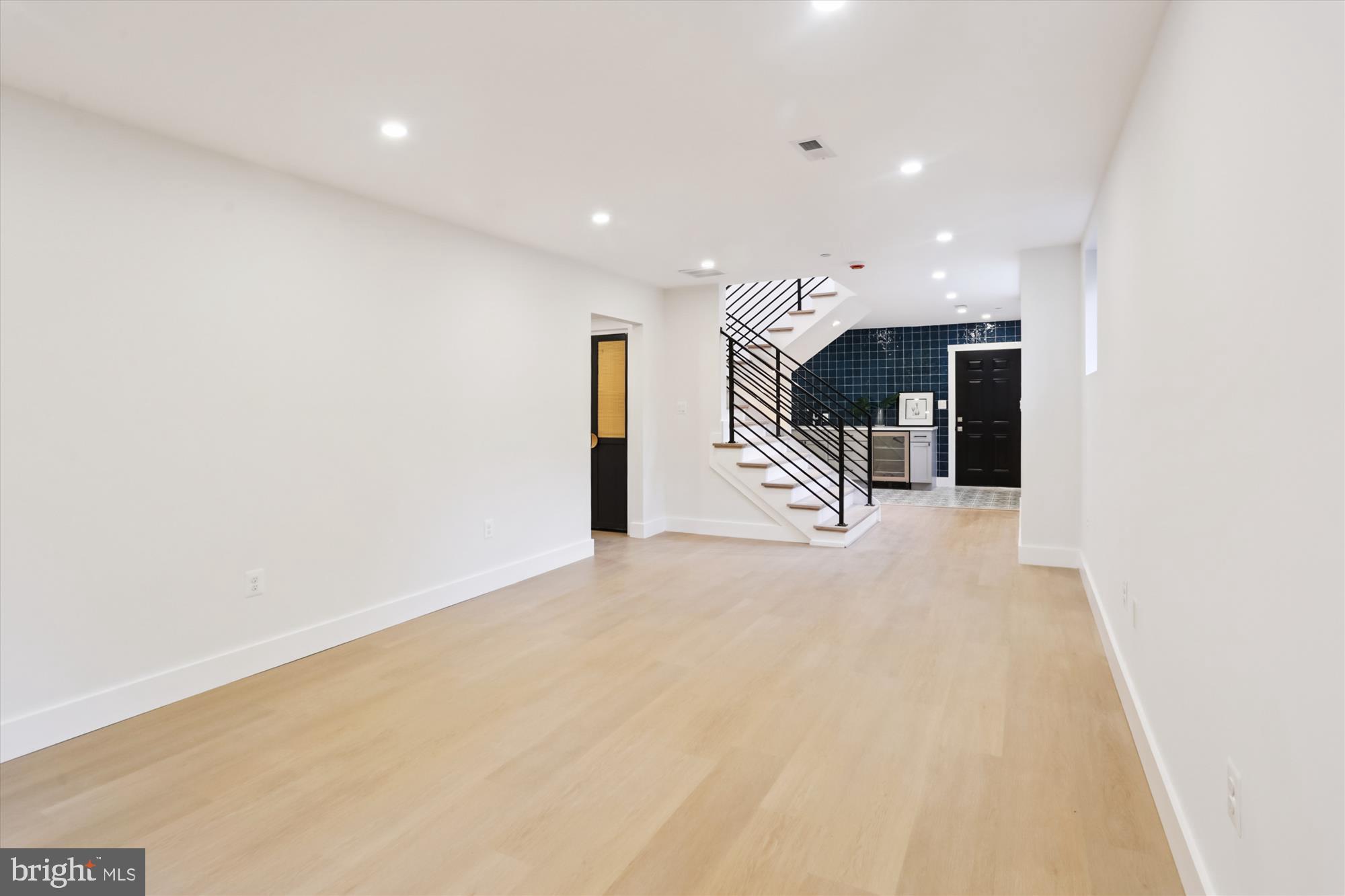 TAKOMA PARK - Residential