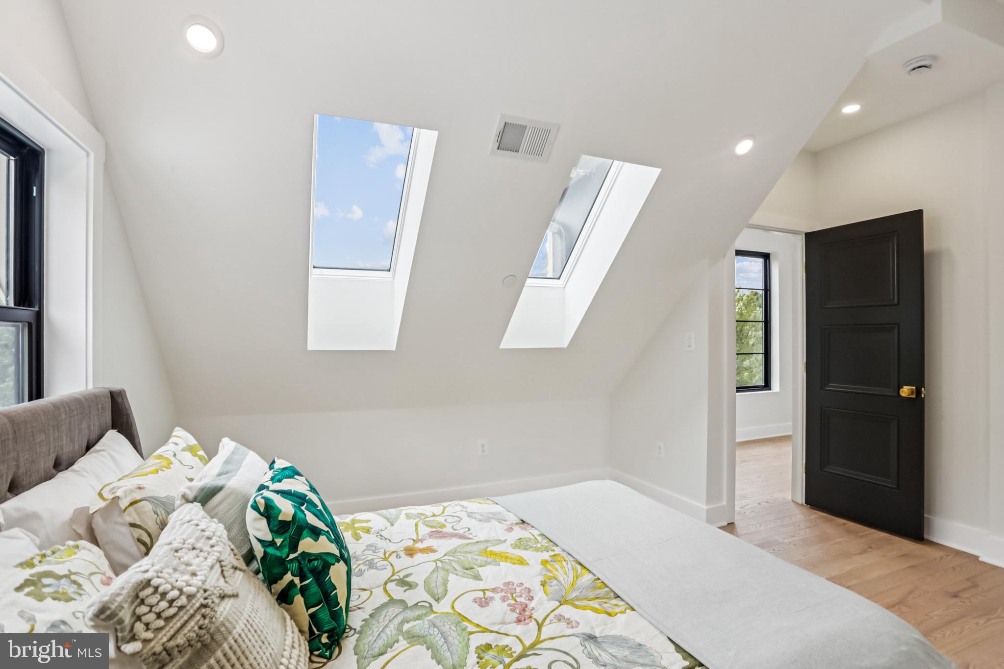 TAKOMA PARK - Residential