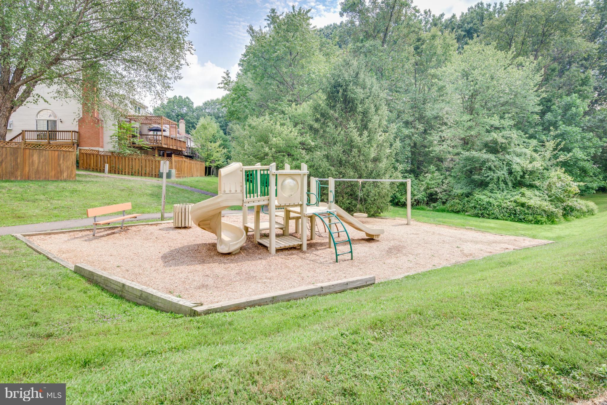 BURKE CENTRE - Residential