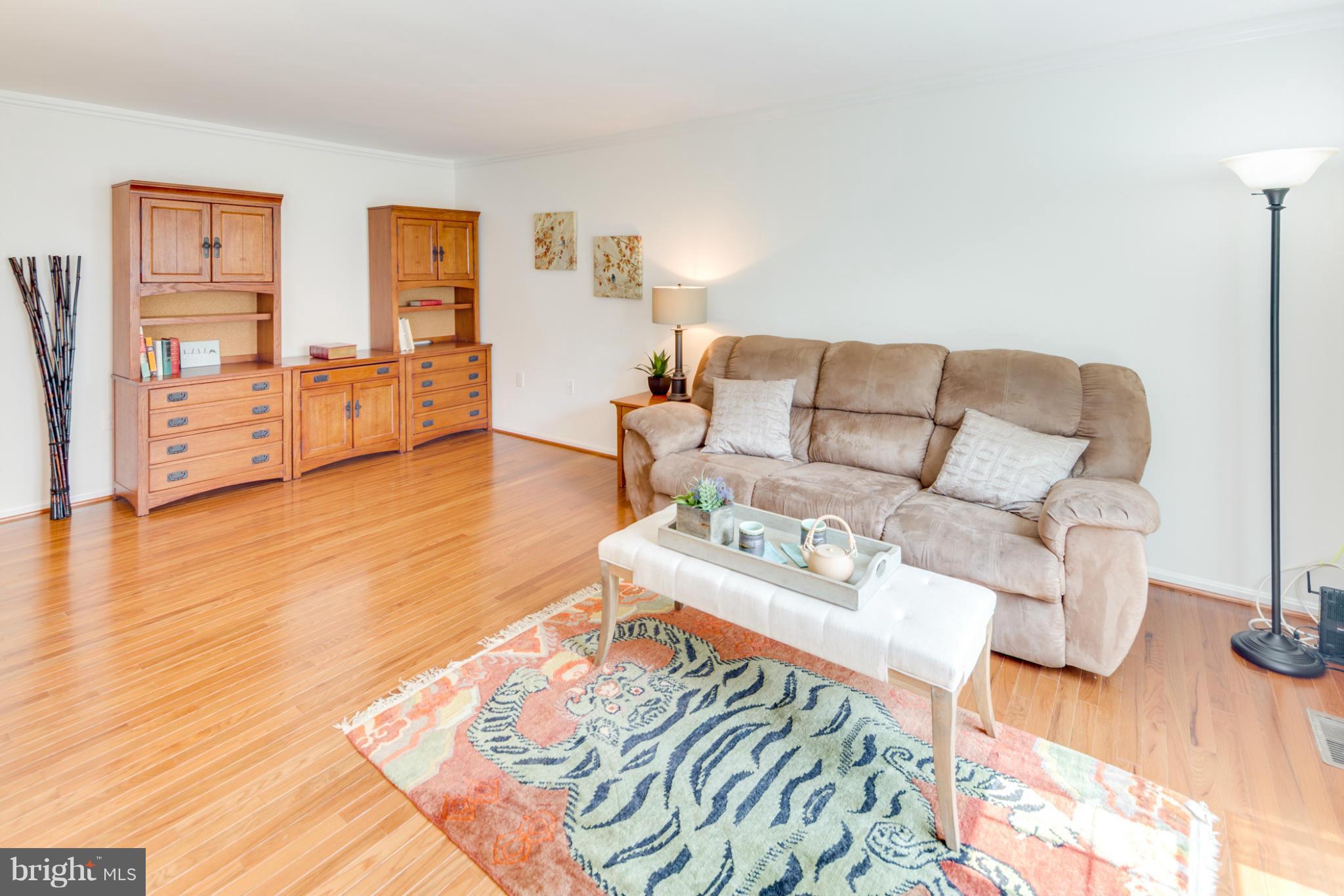 BURKE CENTRE - Residential