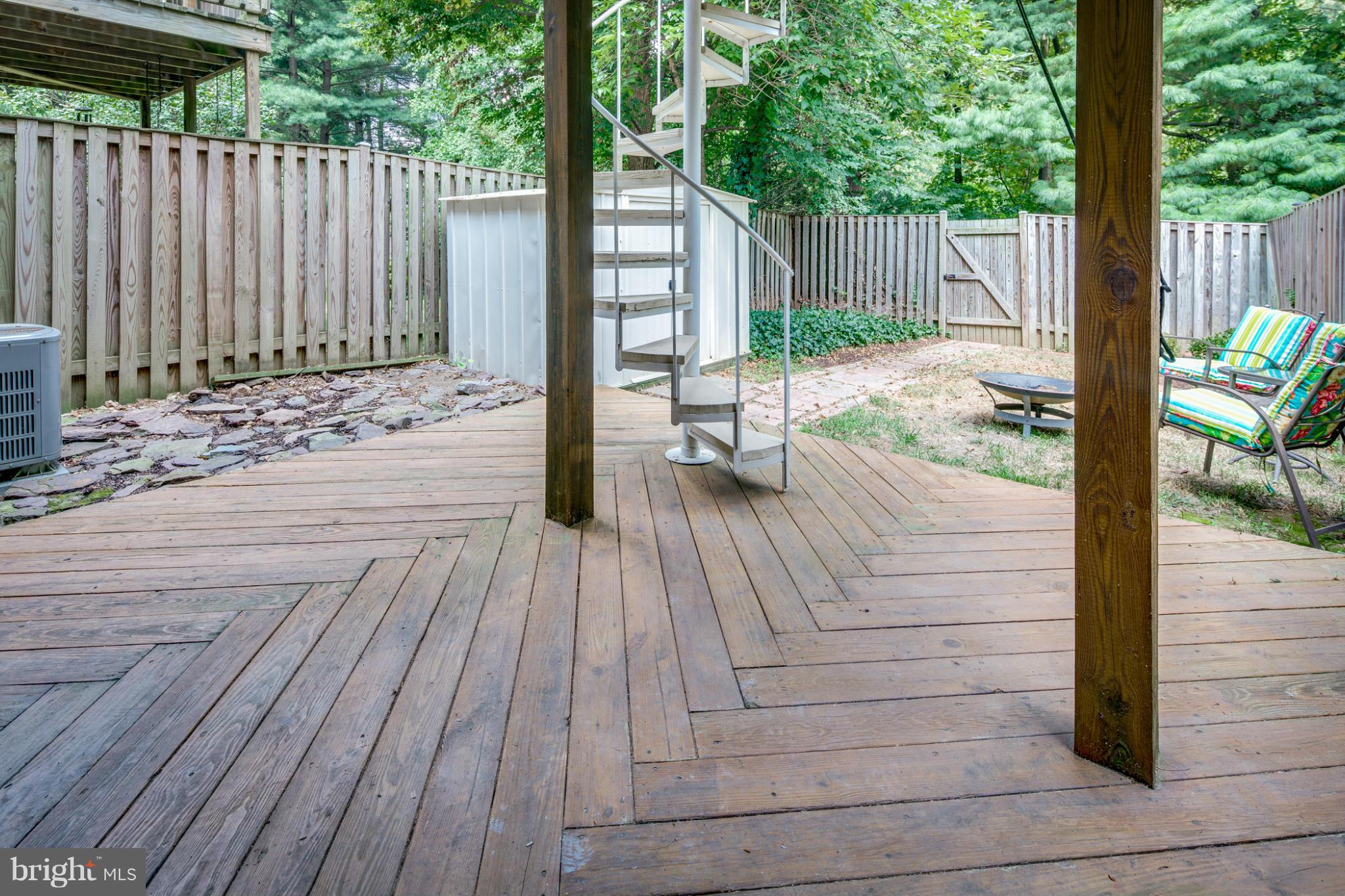 BURKE CENTRE - Residential