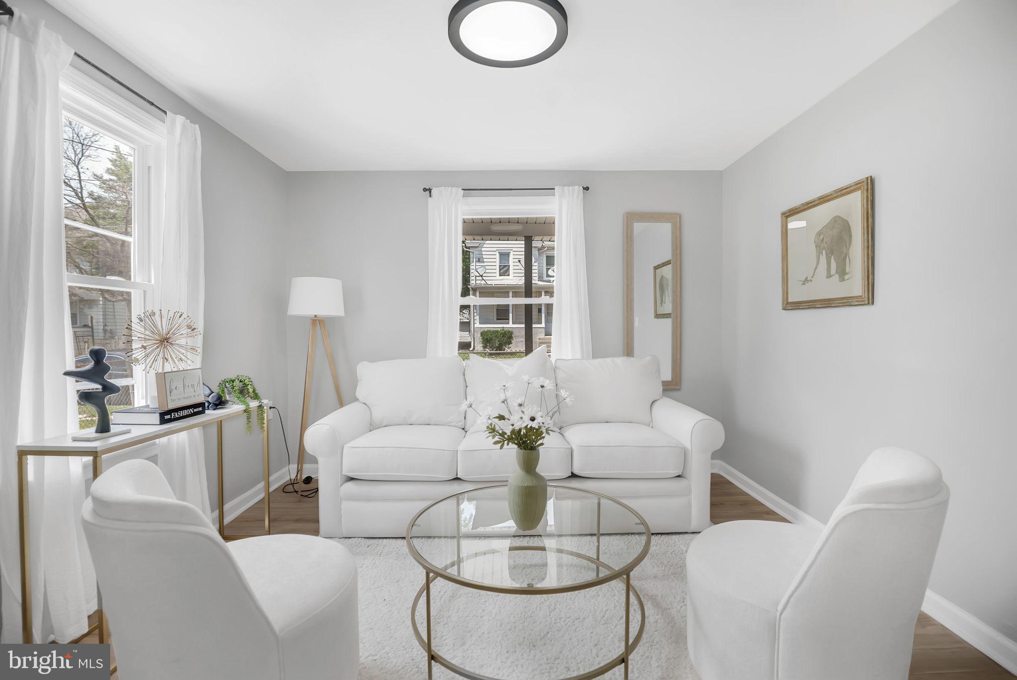 46 ROOSEVELT STREET S