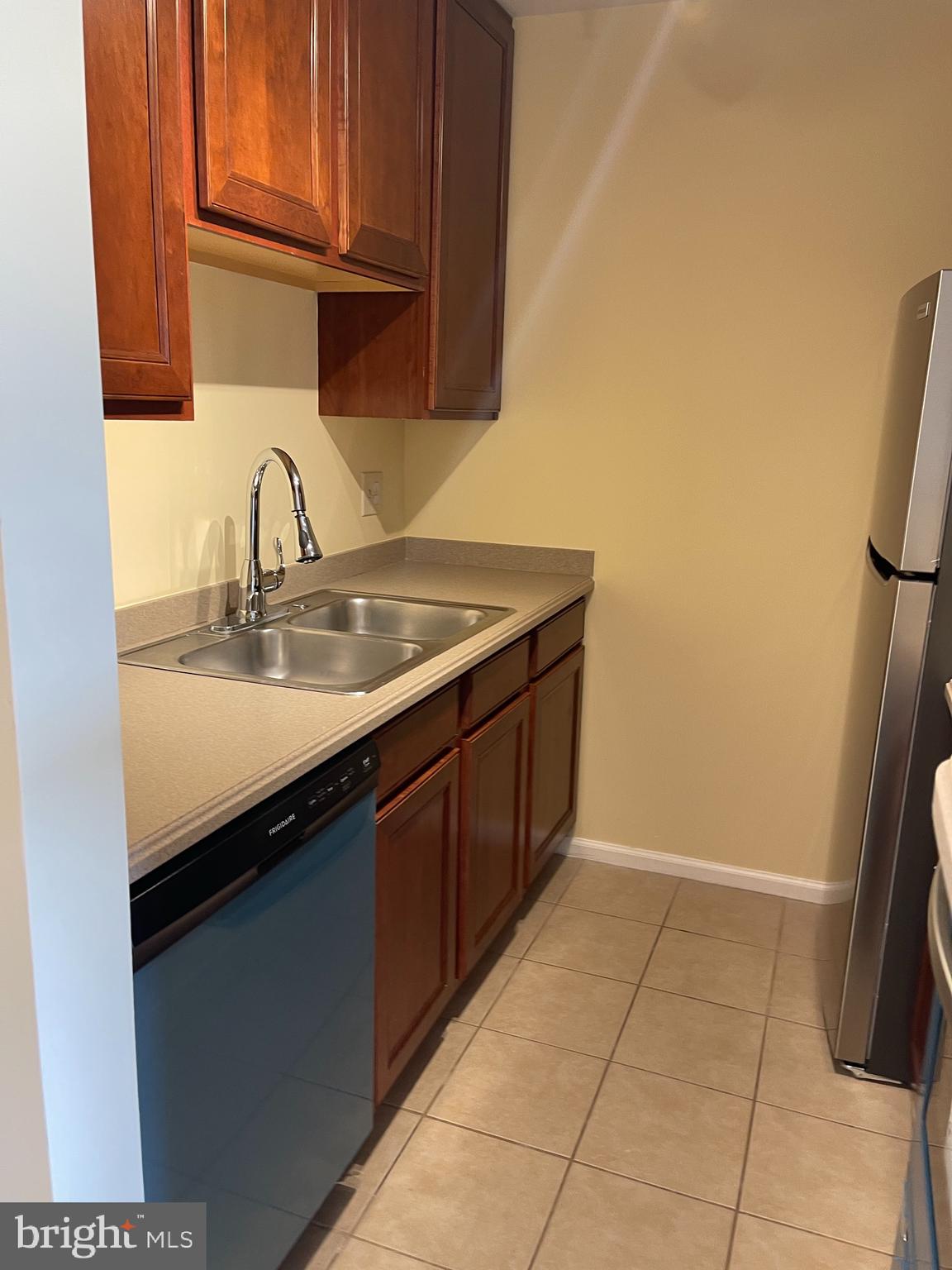 CARRIAGE POINTE AT AQUIA - Residential Lease