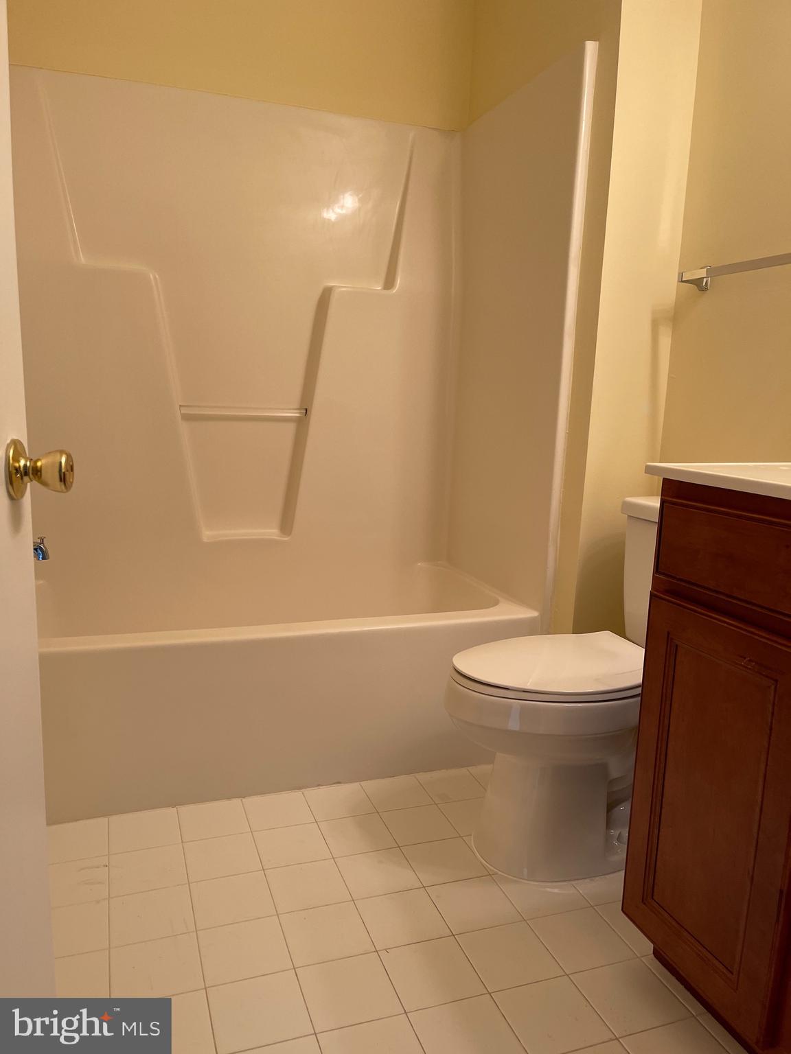 CARRIAGE POINTE AT AQUIA - Residential Lease