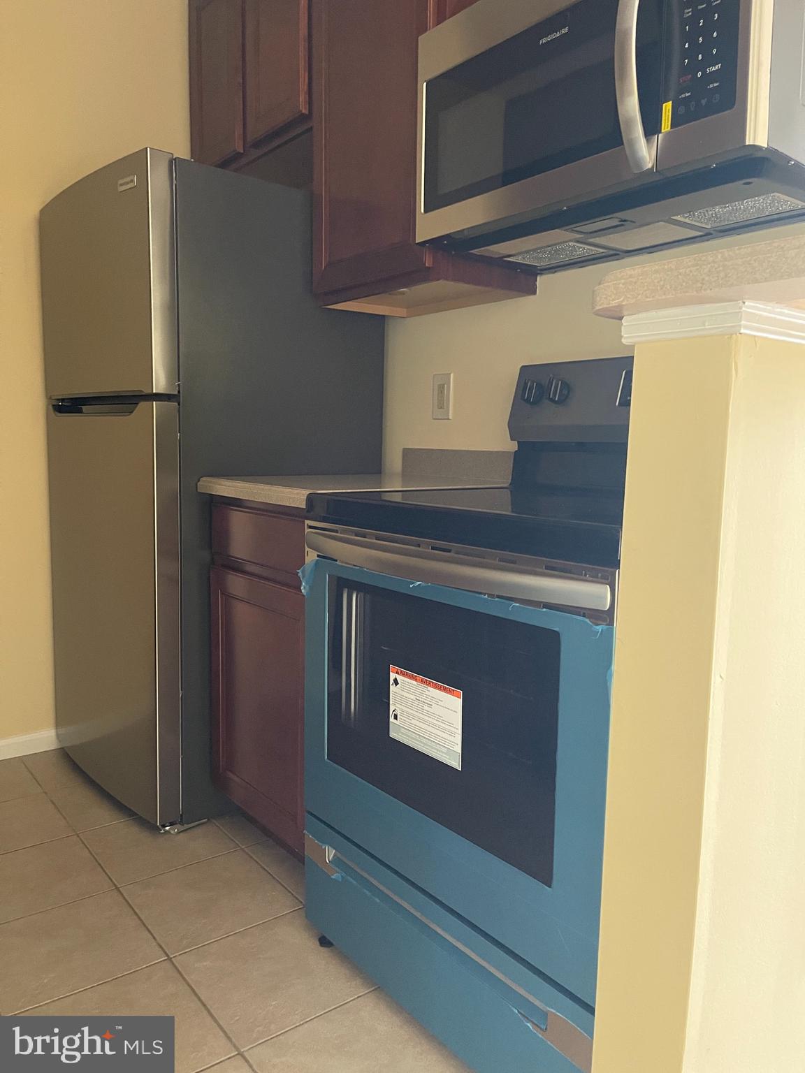 CARRIAGE POINTE AT AQUIA - Residential Lease