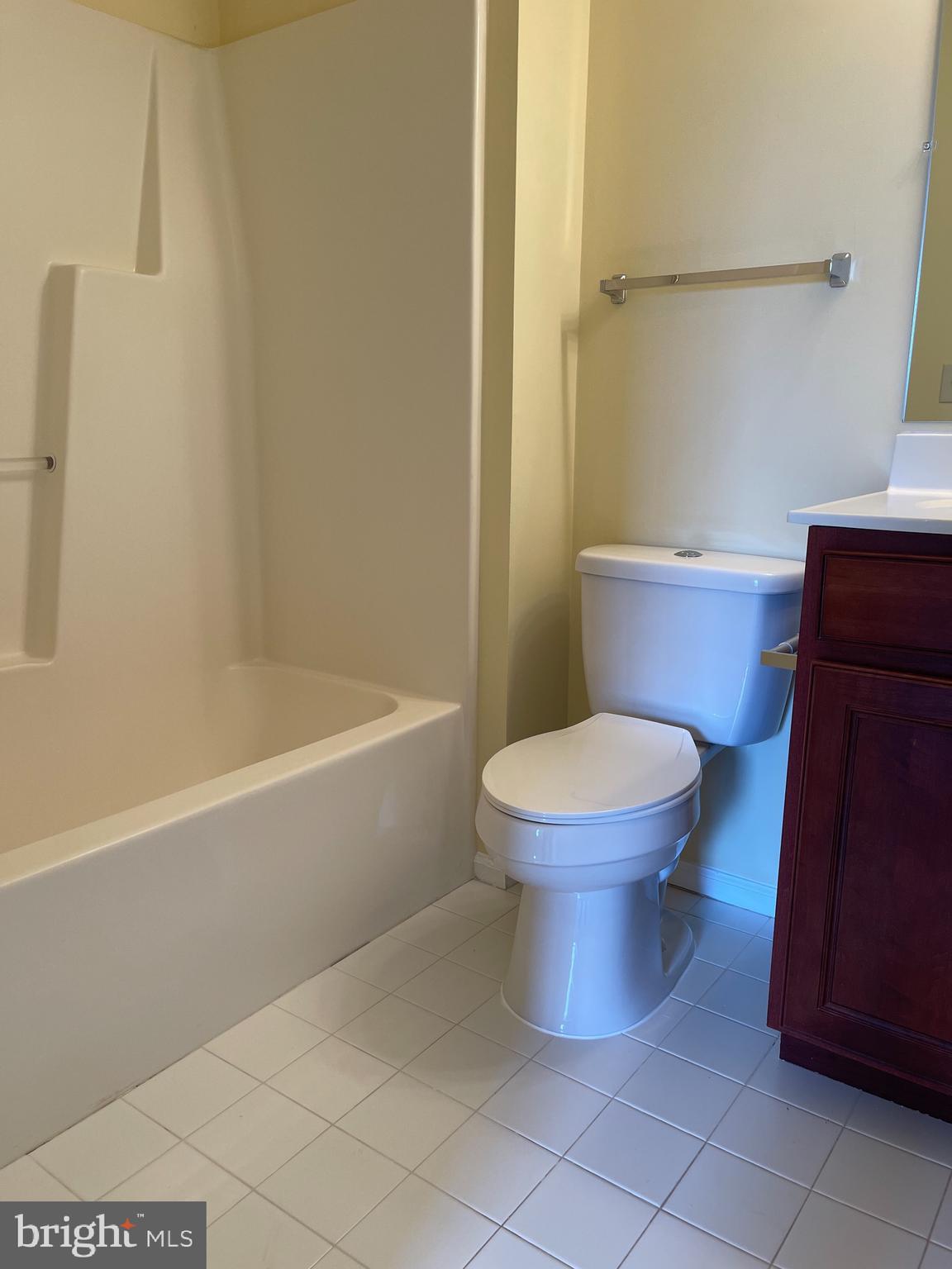 CARRIAGE POINTE AT AQUIA - Residential Lease