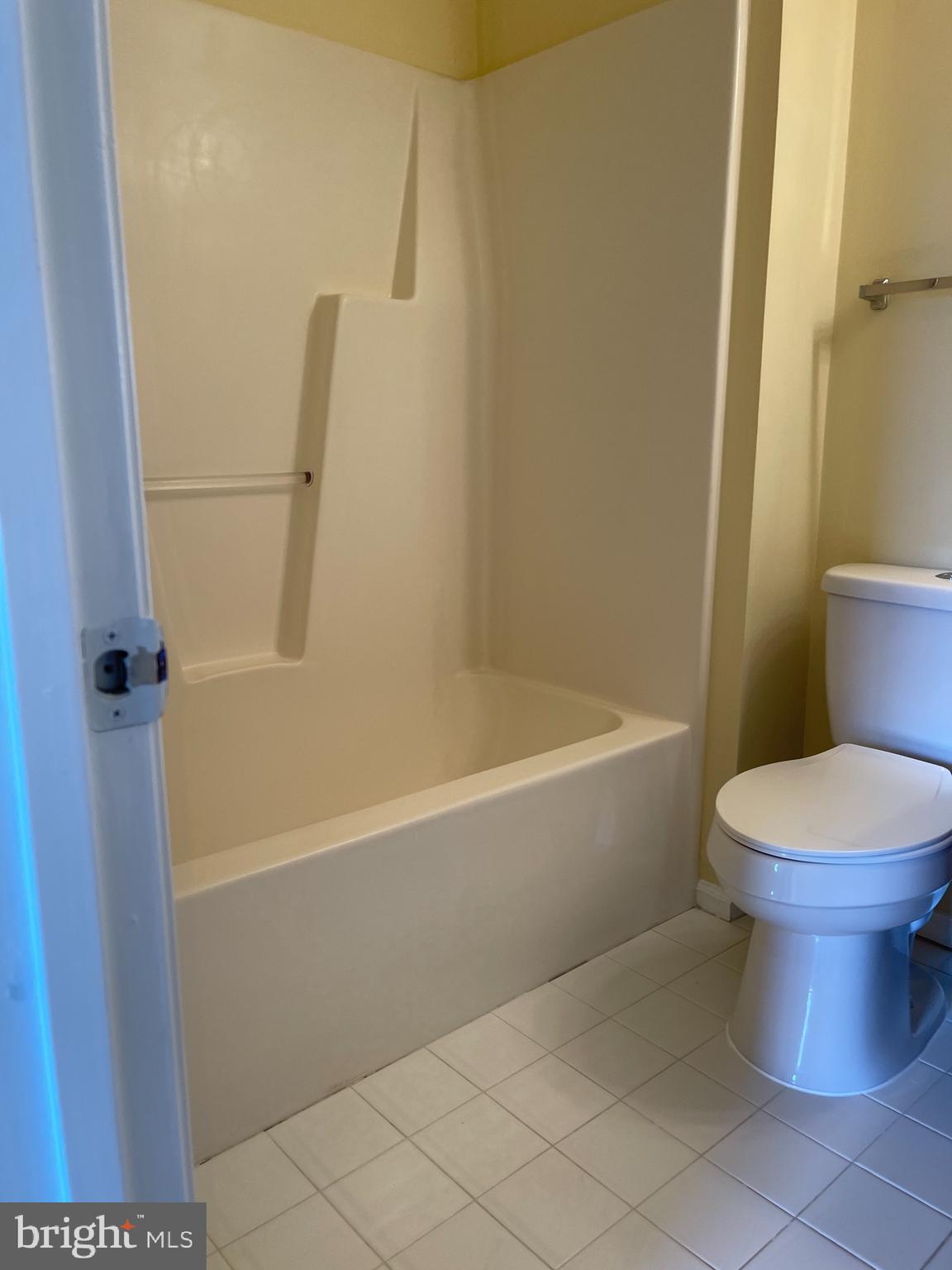 CARRIAGE POINTE AT AQUIA - Residential Lease