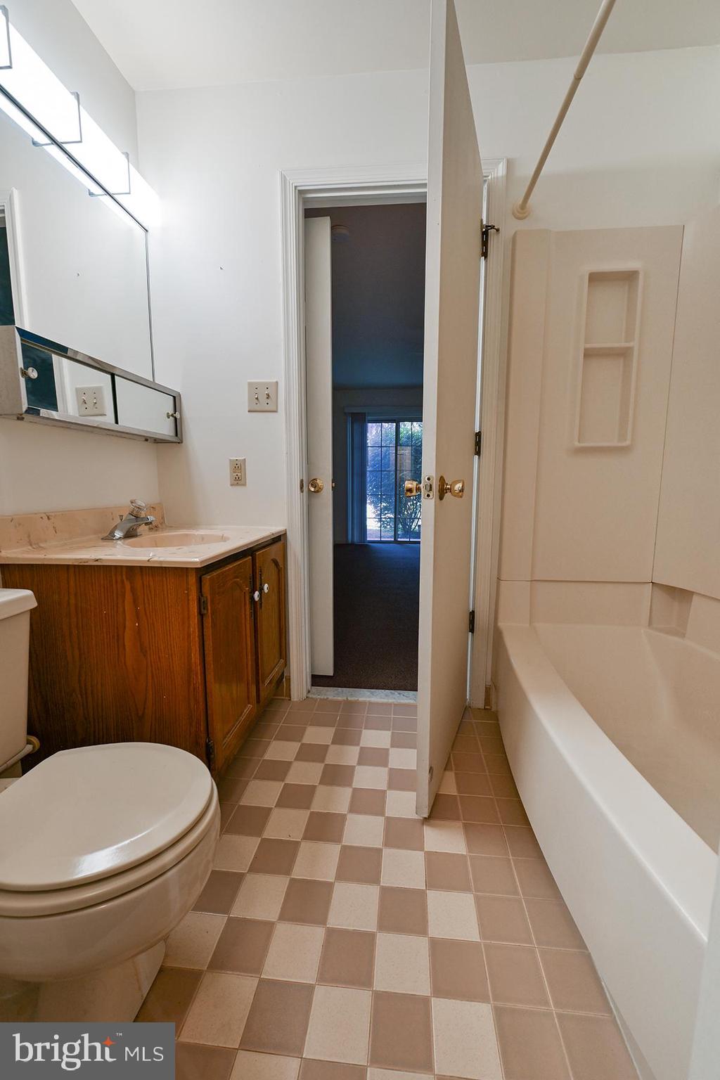 WESTRIDGE ESTATES - Residential Lease