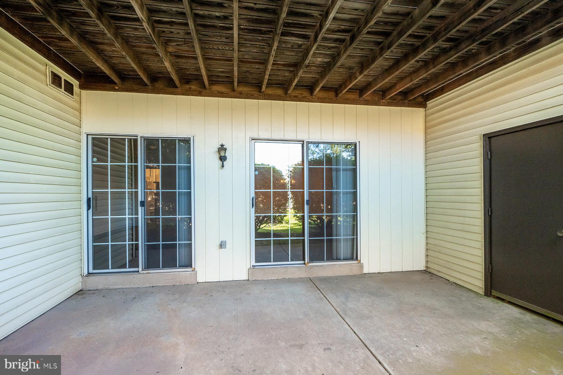 WESTRIDGE ESTATES - Residential Lease