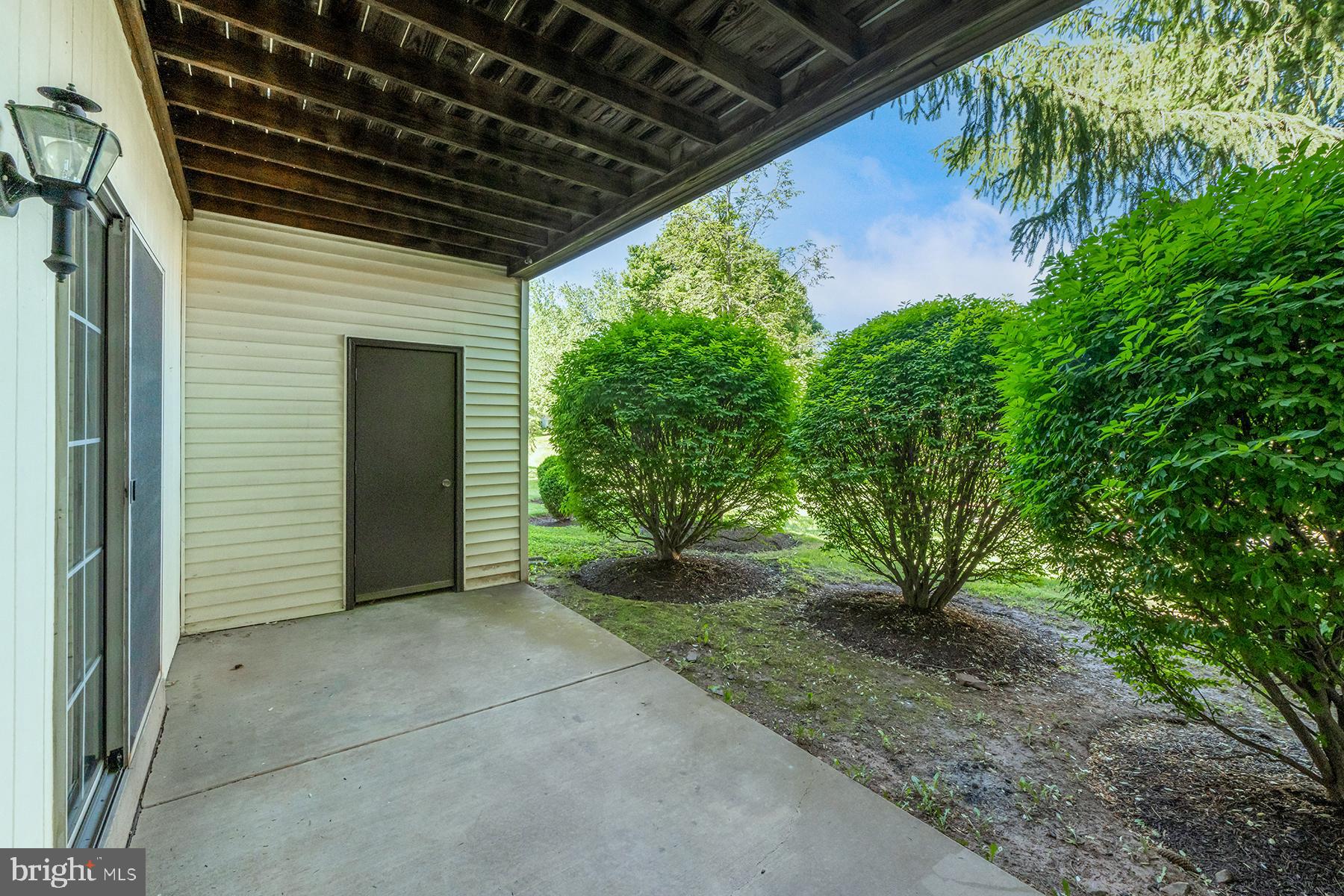 WESTRIDGE ESTATES - Residential Lease