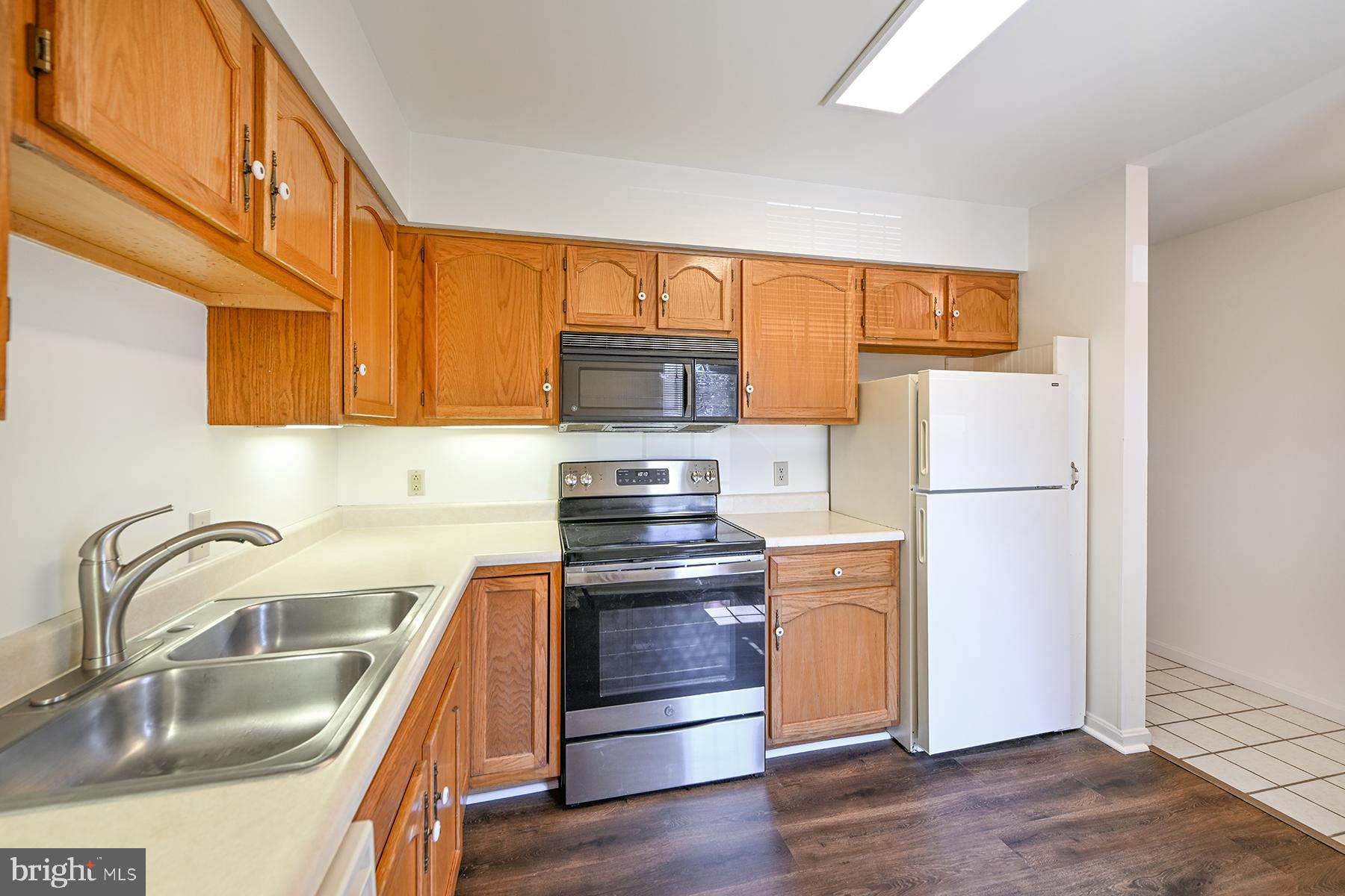 WESTRIDGE ESTATES - Residential Lease