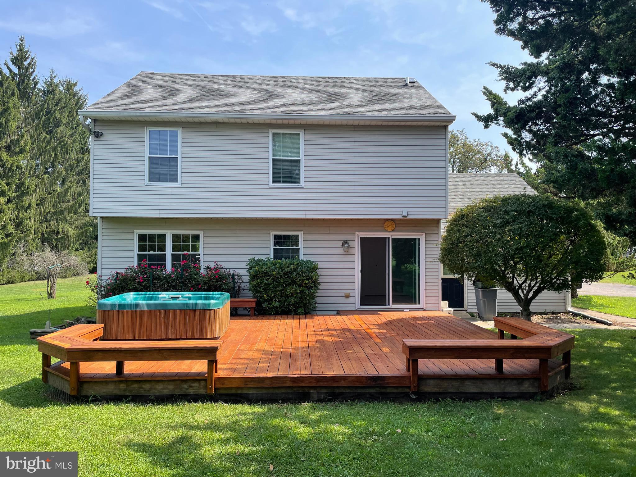 BERRYMANS HOLLOW - Residential