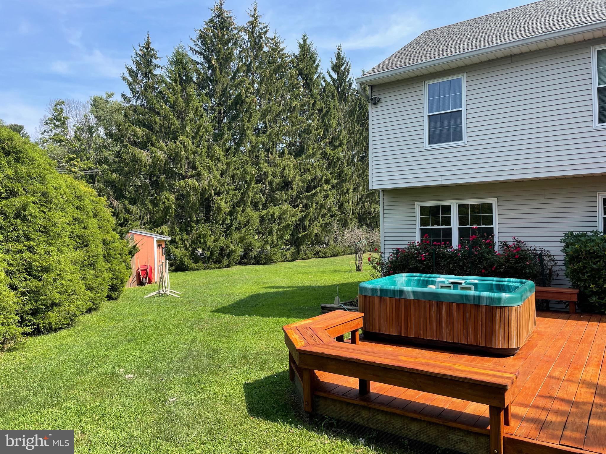 BERRYMANS HOLLOW - Residential