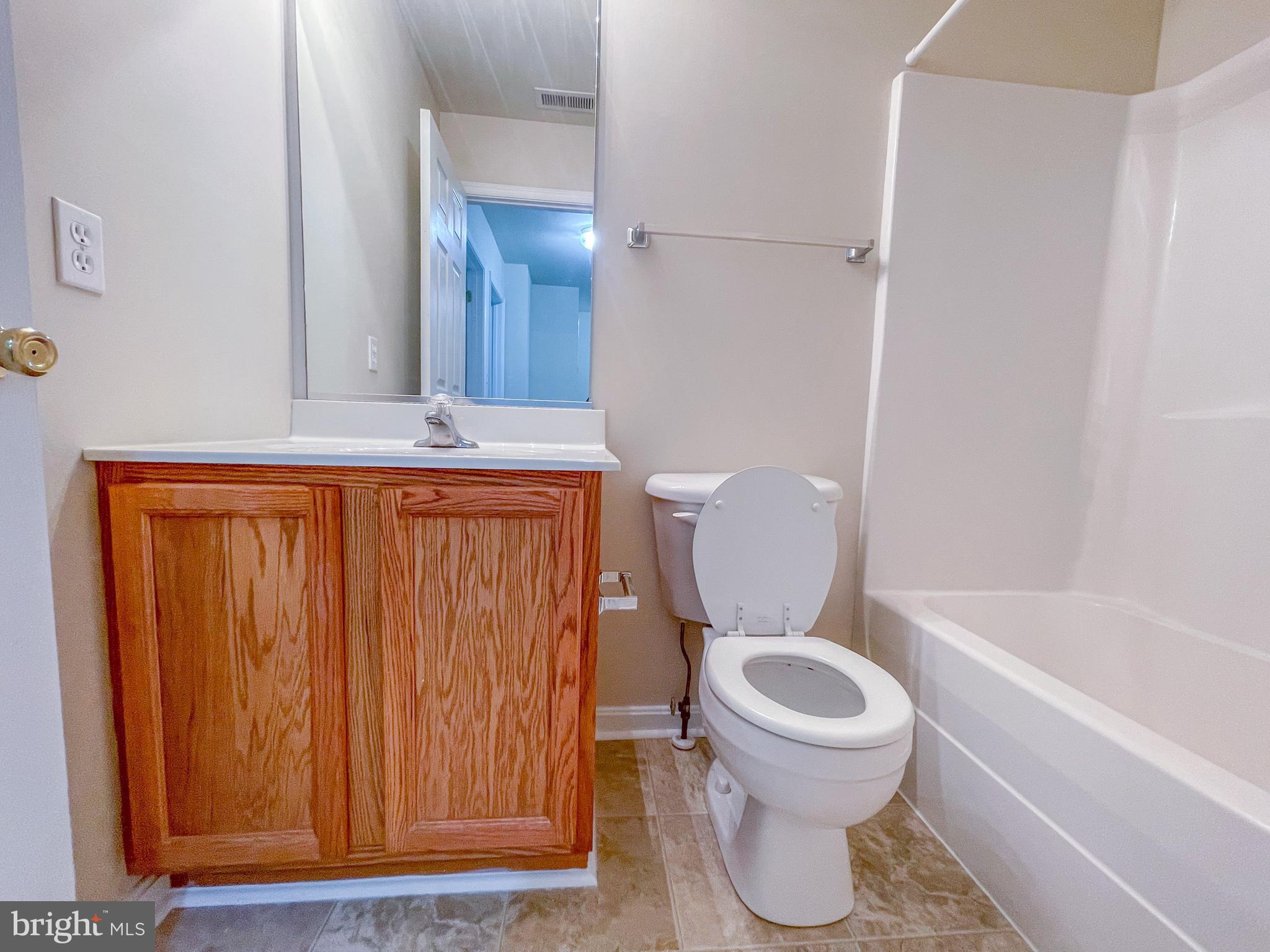 NORTH CHESAPEAKE BEACH - Residential Lease