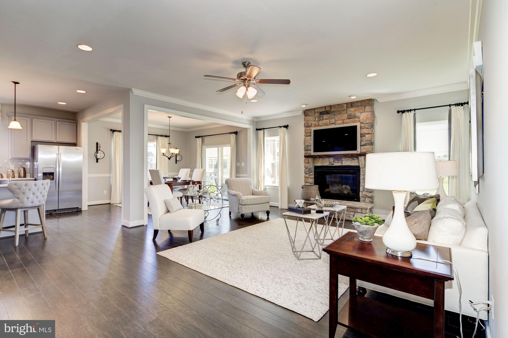 PELHAM PLACE - Residential