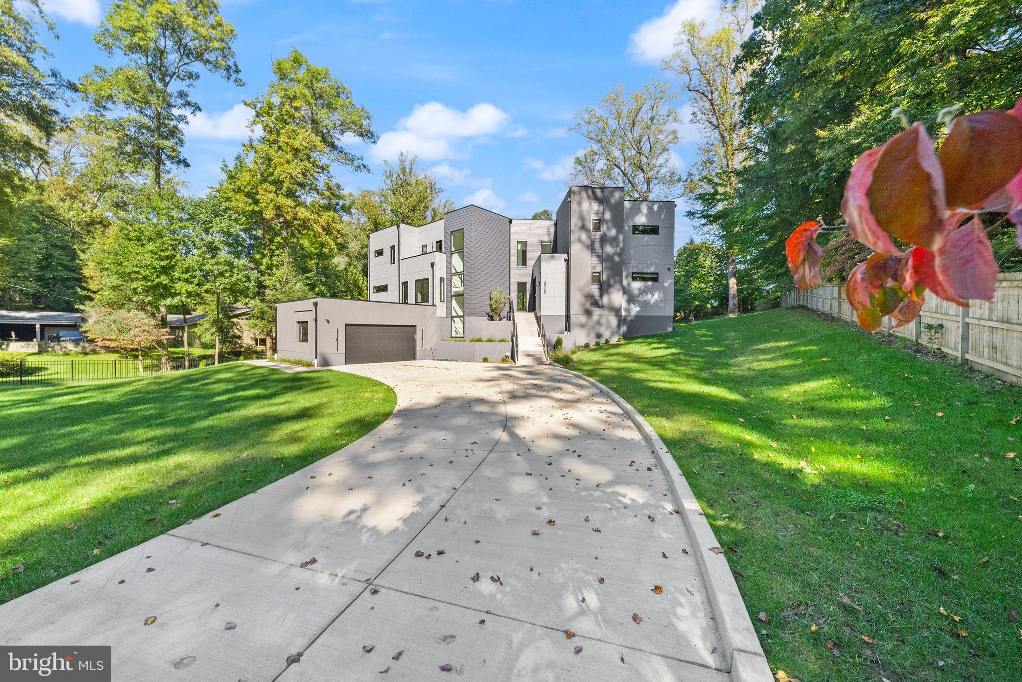 3525 GLENBROOK ROAD