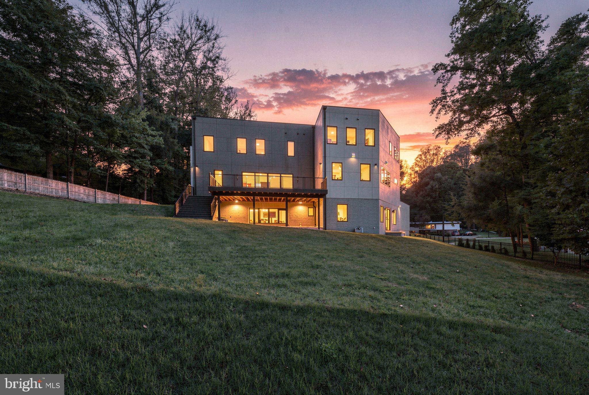3525 GLENBROOK ROAD