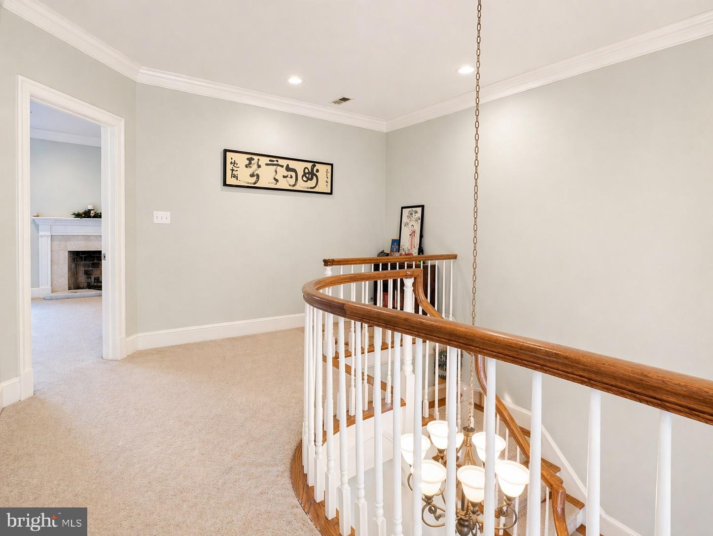 MAYFAIR OF MCLEAN - Residential