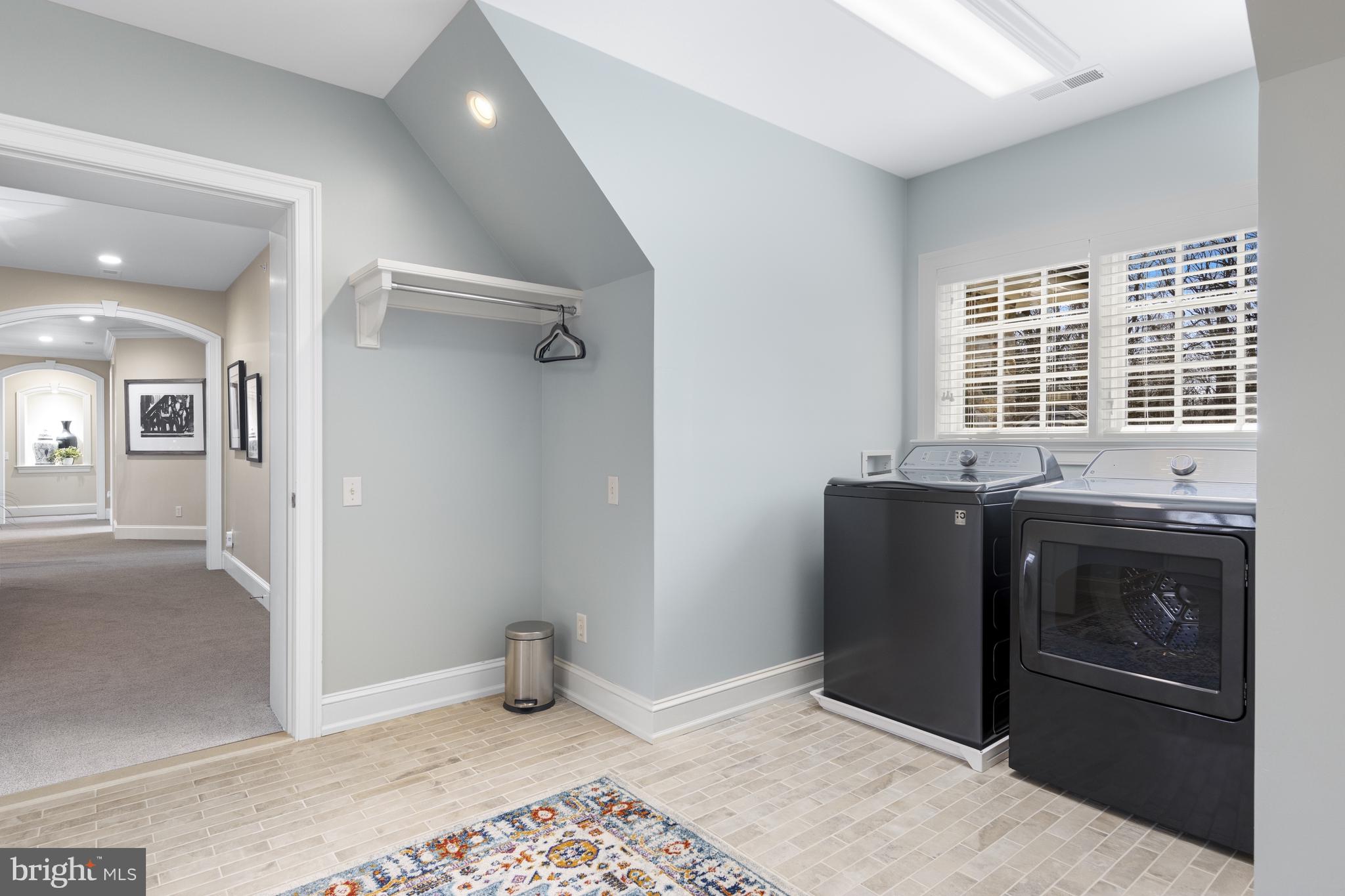 BITTERSWEET - Residential