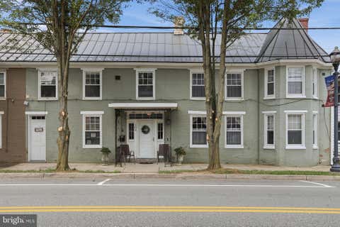 Multifamily For Sale - 104 N Main Street<br/> BOONSBORO, MD 21713