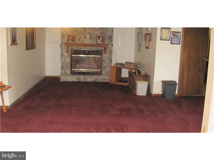 LAKE WYNONAH - Residential