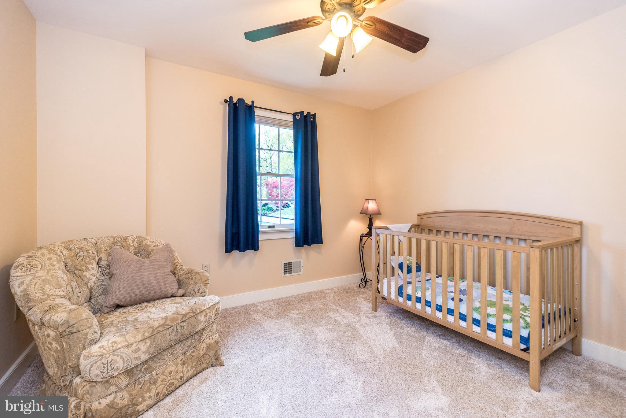 WHISPERING WOODS - Residential