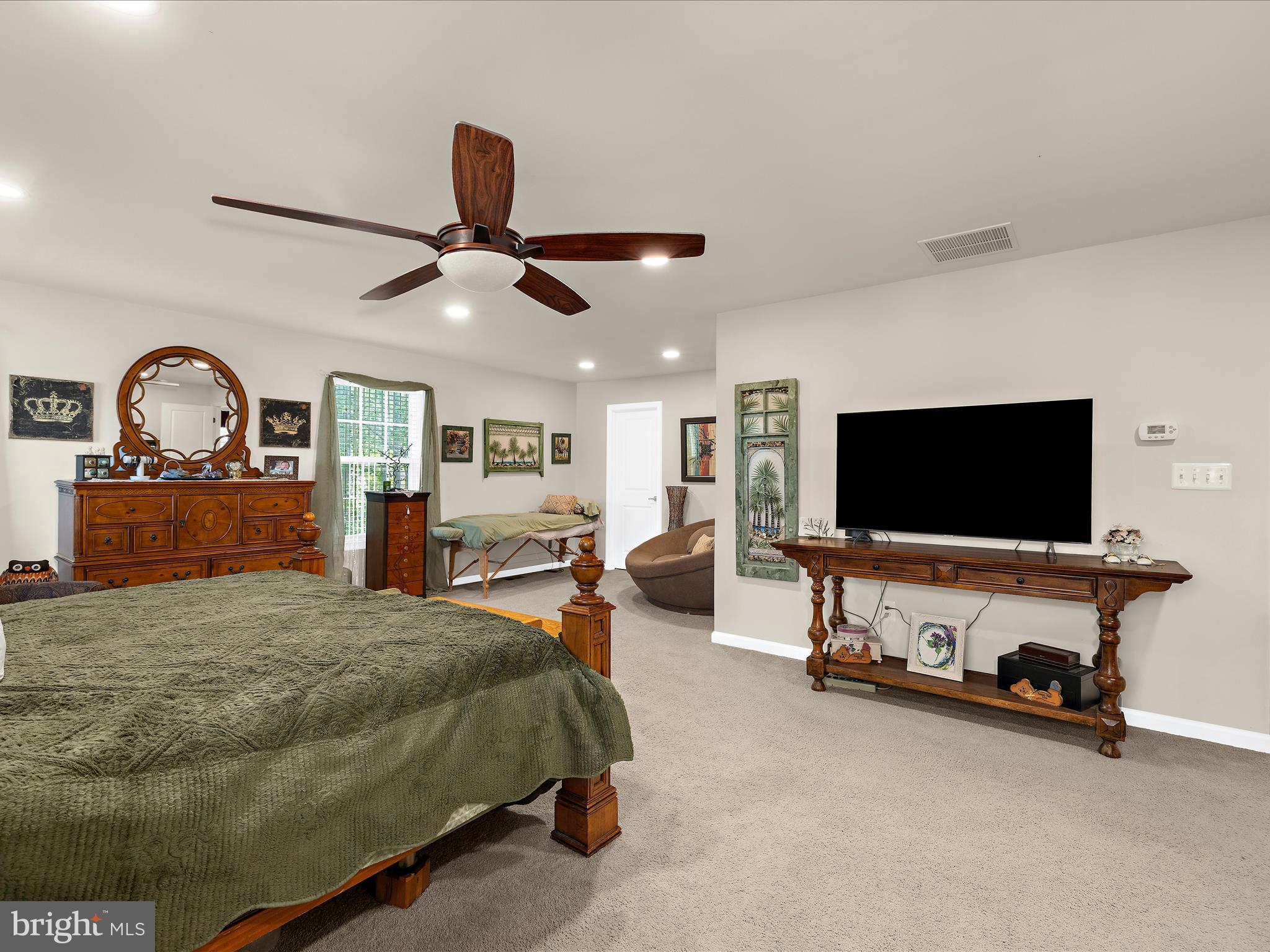 MEDLEY ESTATES - Residential