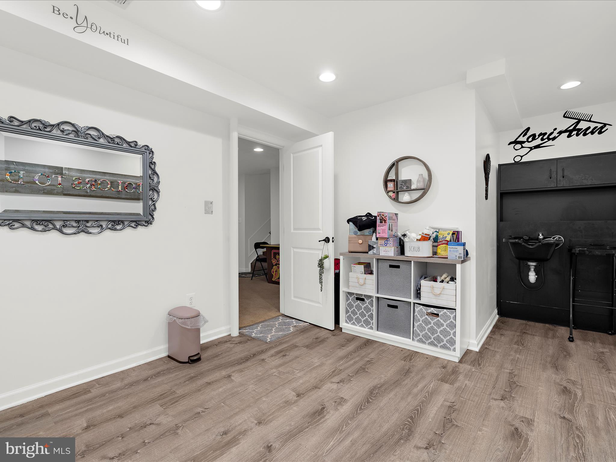 MEDLEY ESTATES - Residential