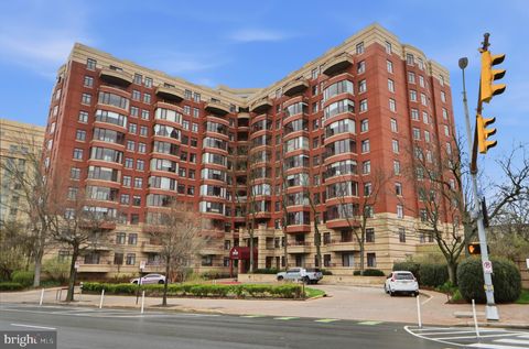 Condo For Sale - 2400 Clarendon Boulevard #711<br/> Arlington County, ARLINGTON, VA 22201