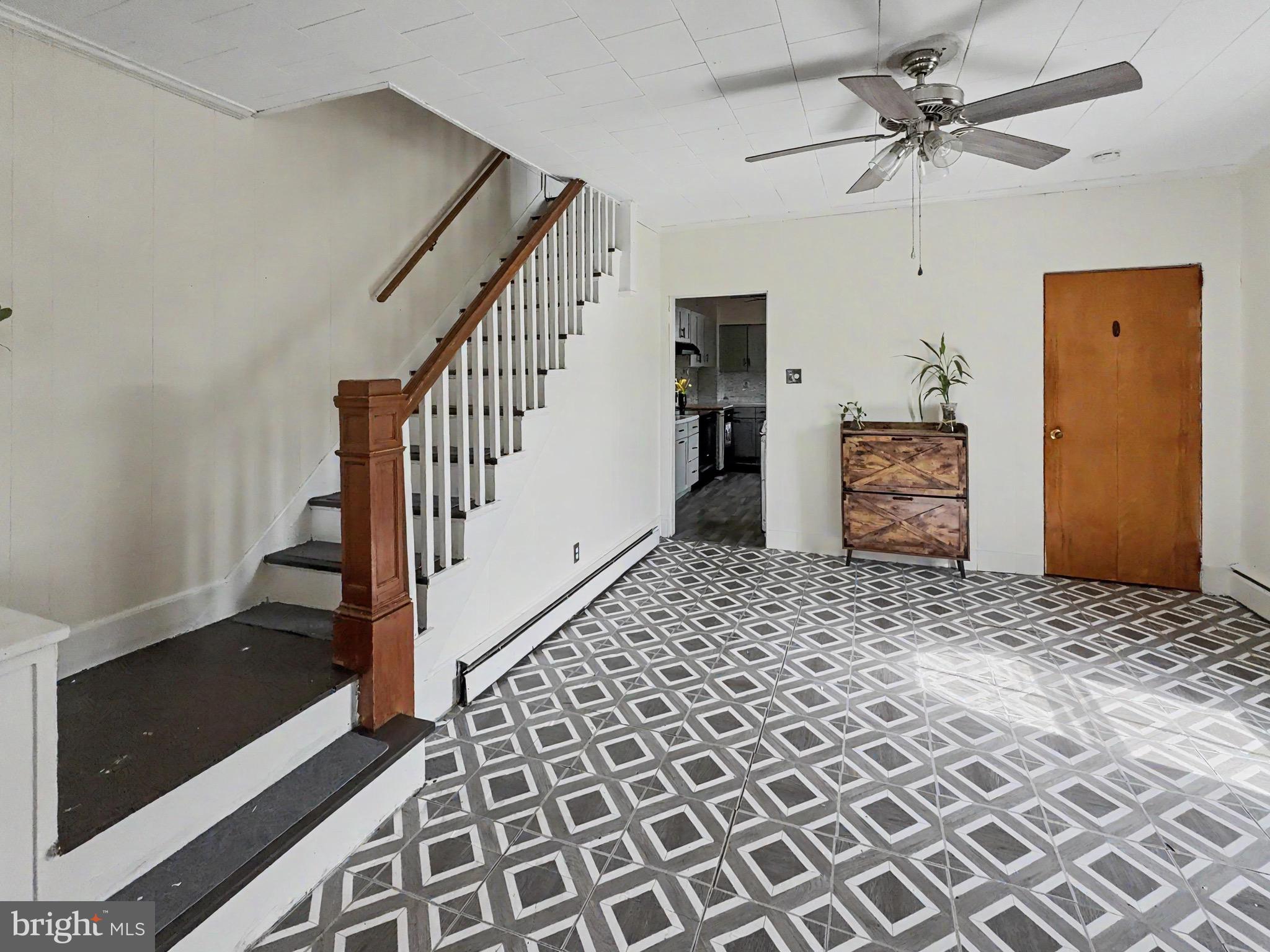 PERRYVILLE - Residential