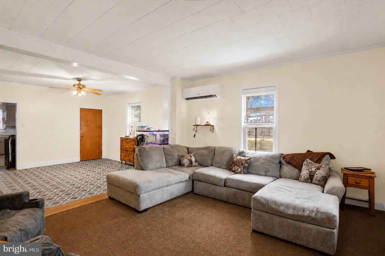 PERRYVILLE - Residential
