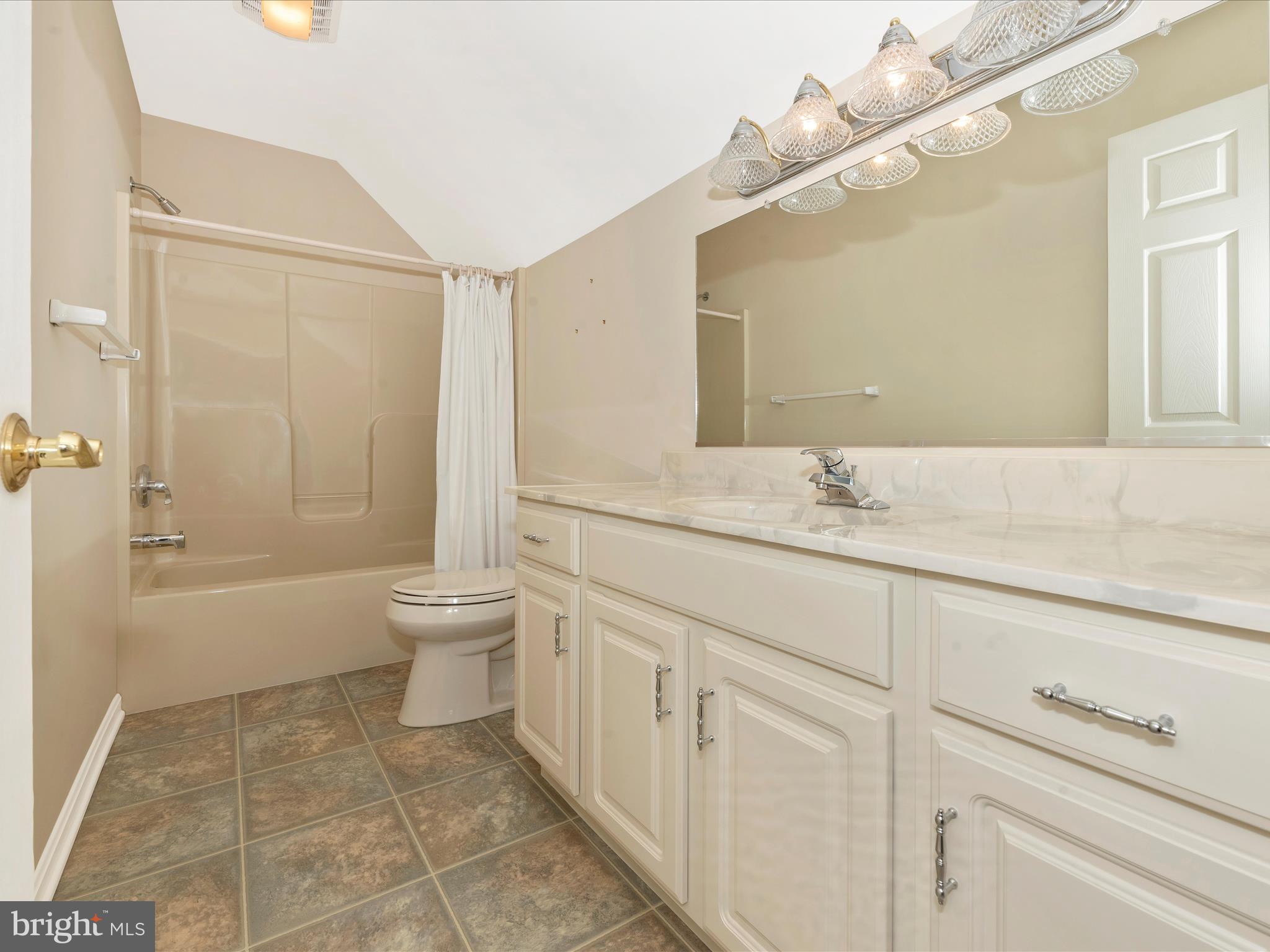 GREENWICH PARK - Residential