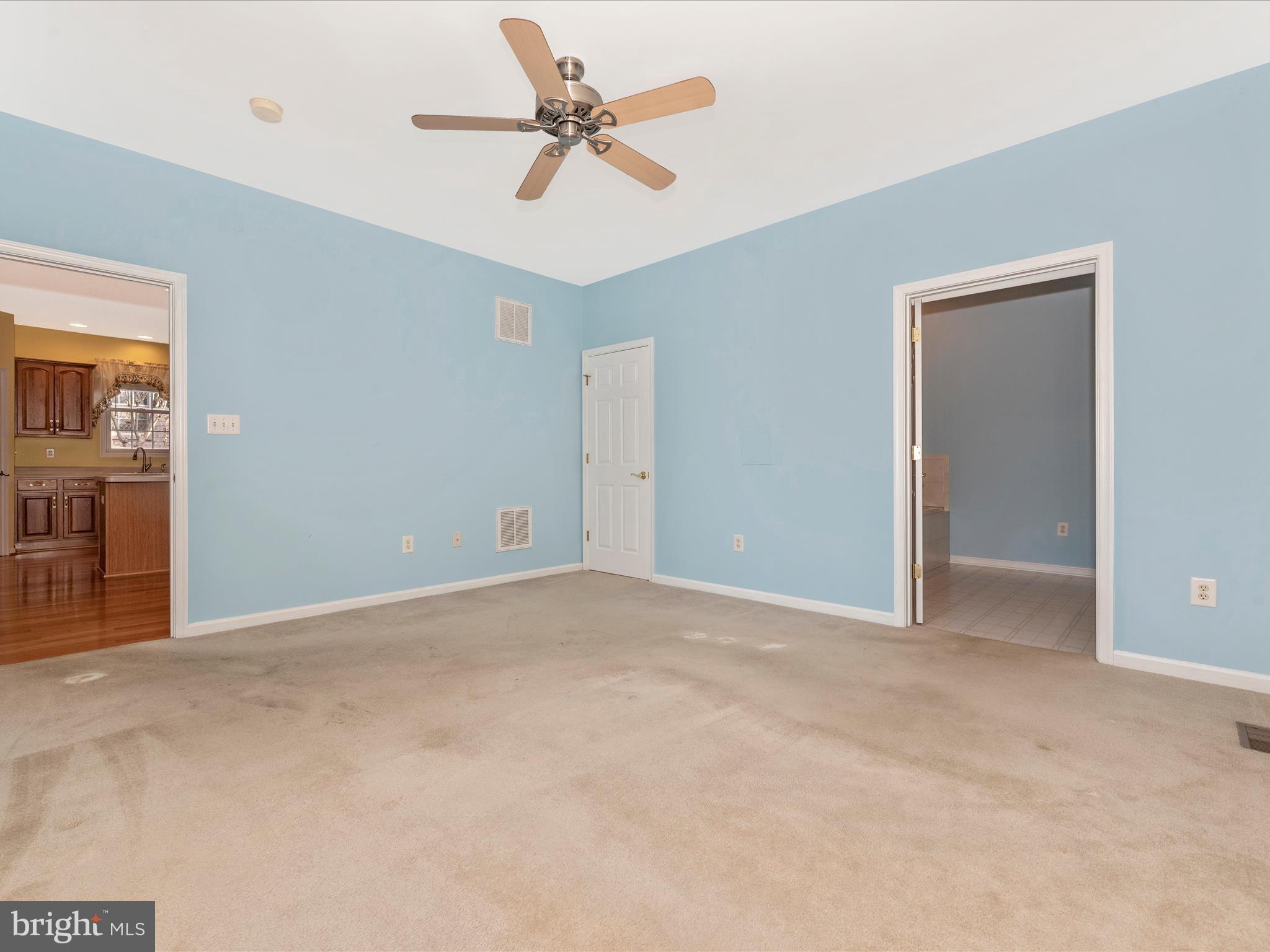 GREENWICH PARK - Residential