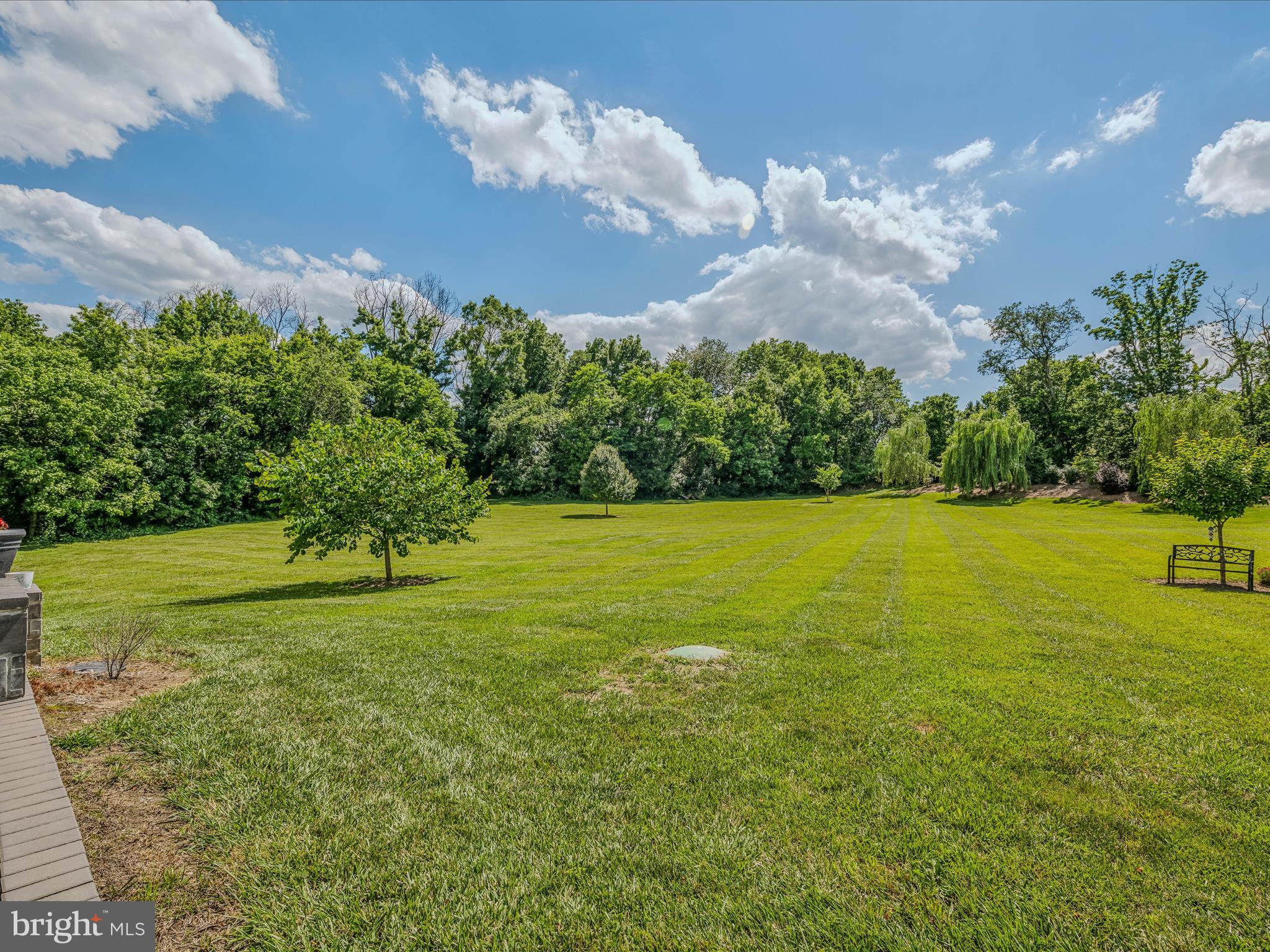 DOGWOOD MANOR - Residential
