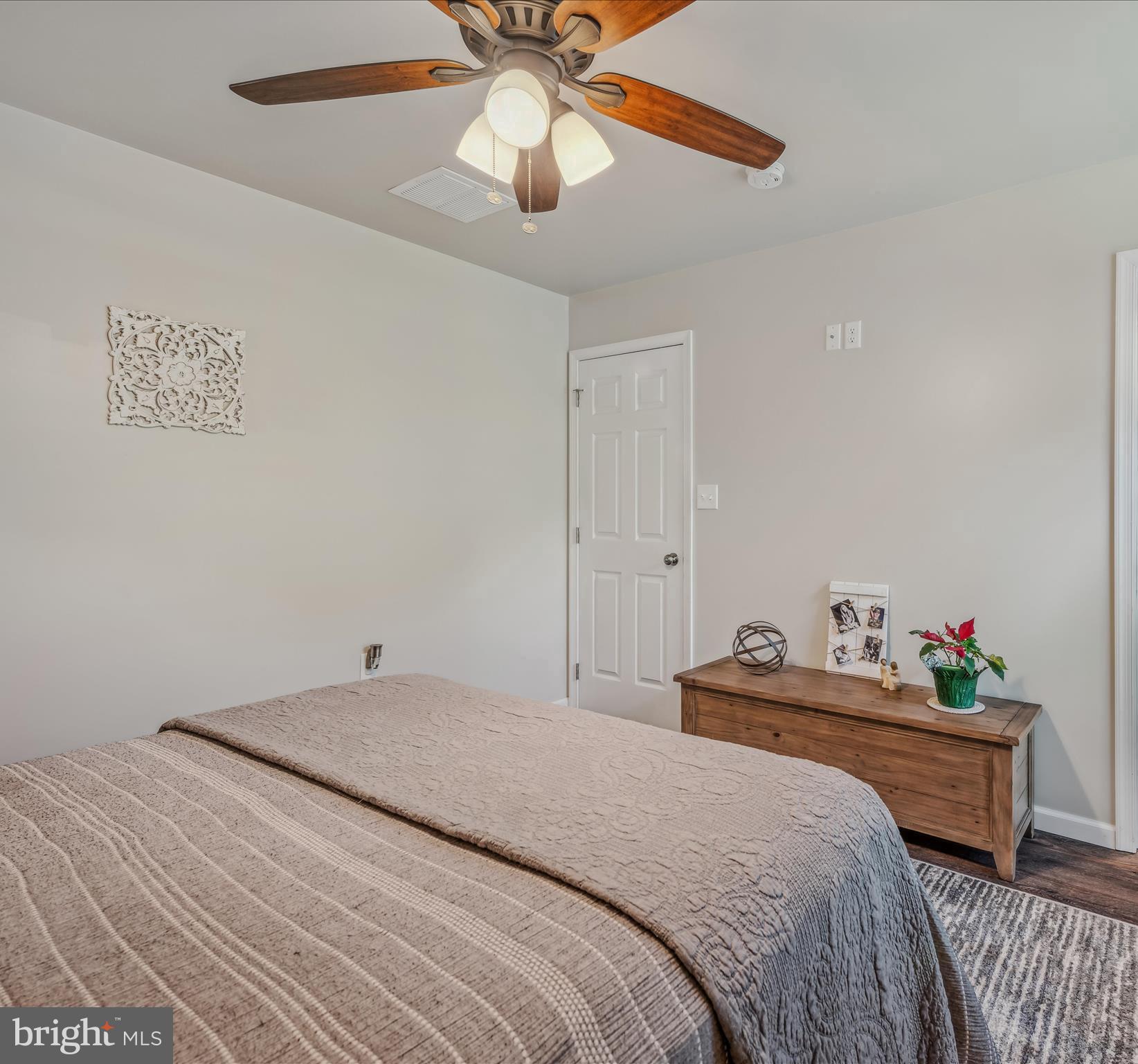 DOGWOOD MANOR - Residential