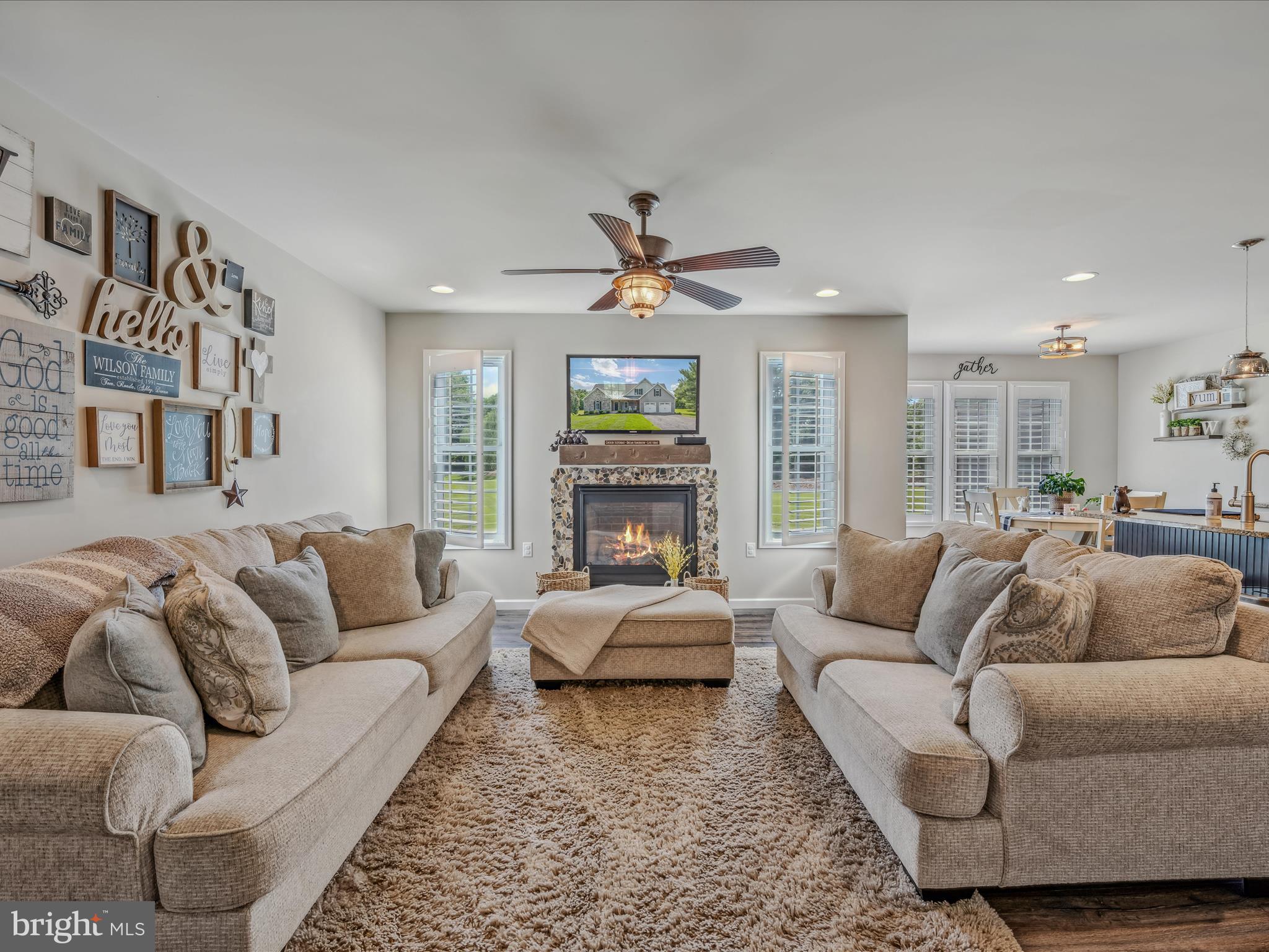 DOGWOOD MANOR - Residential