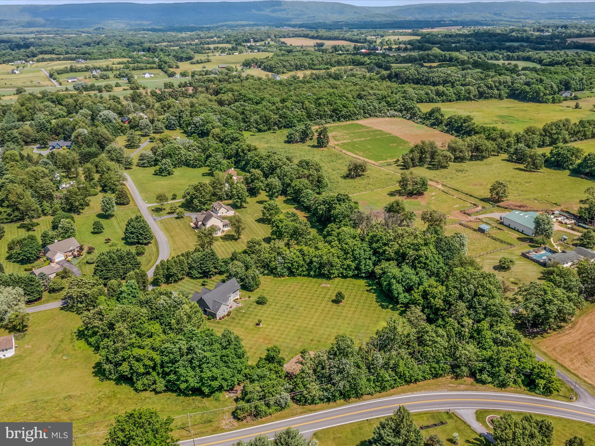 DOGWOOD MANOR - Residential