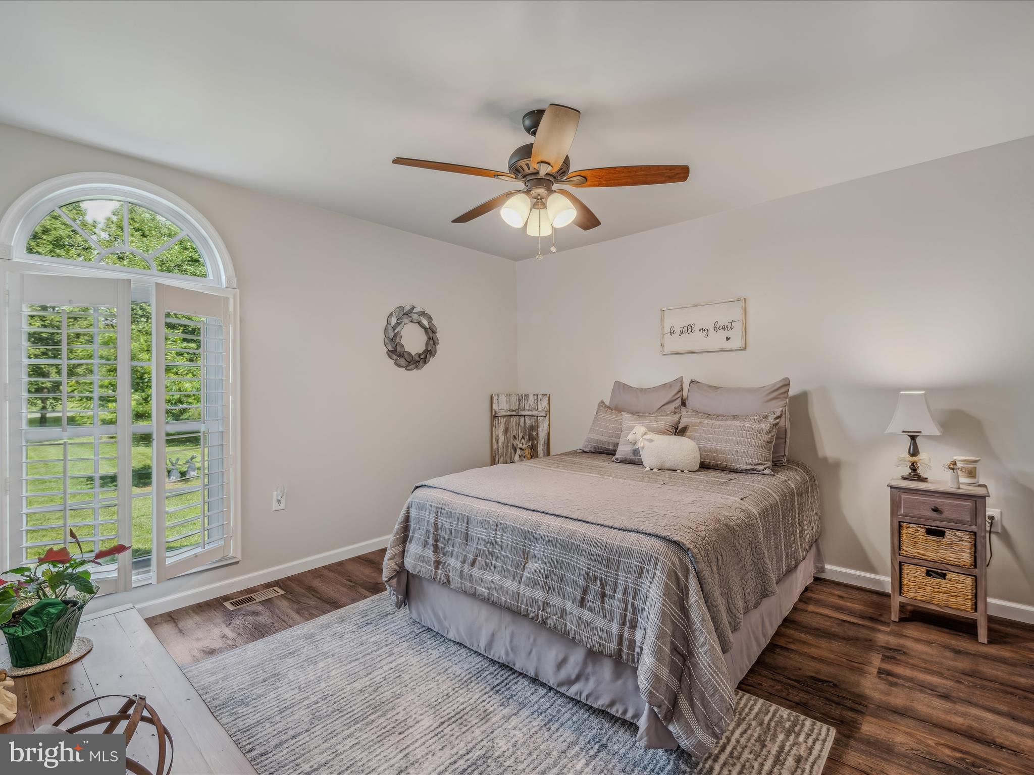 DOGWOOD MANOR - Residential