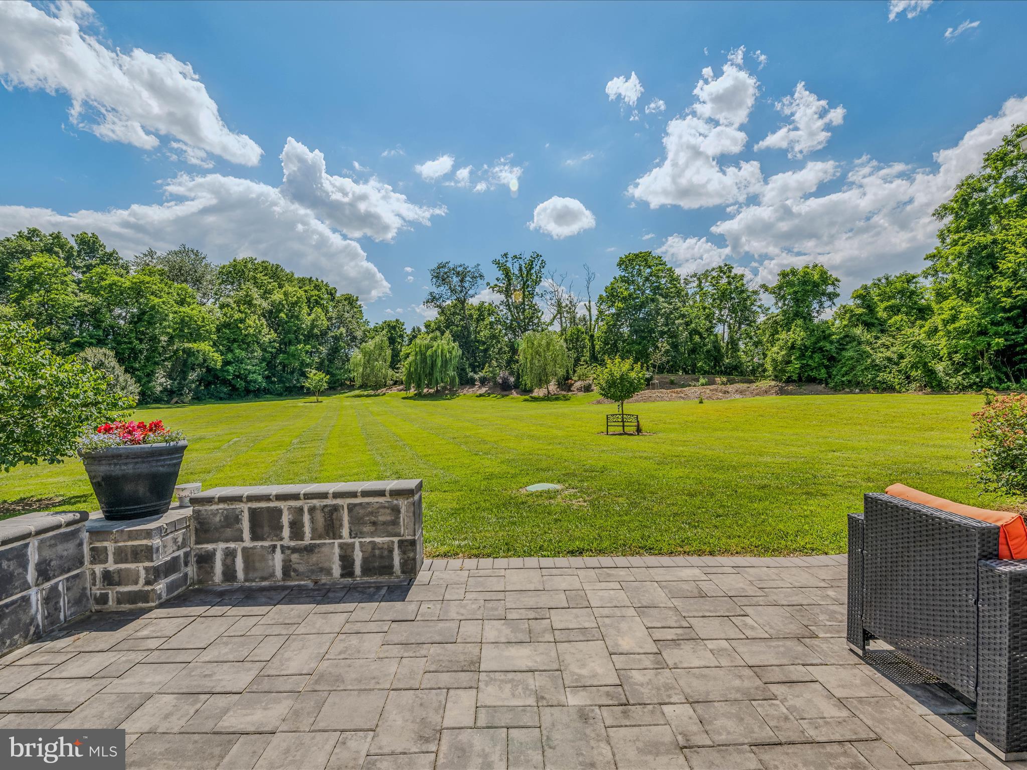 DOGWOOD MANOR - Residential