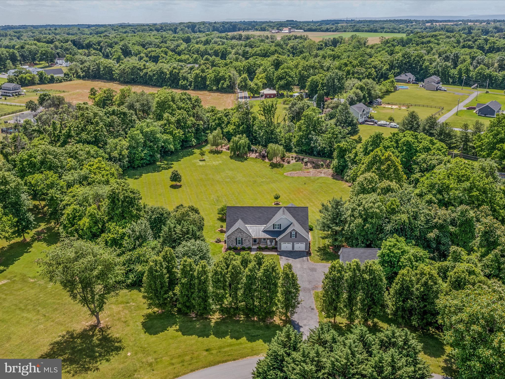 DOGWOOD MANOR - Residential