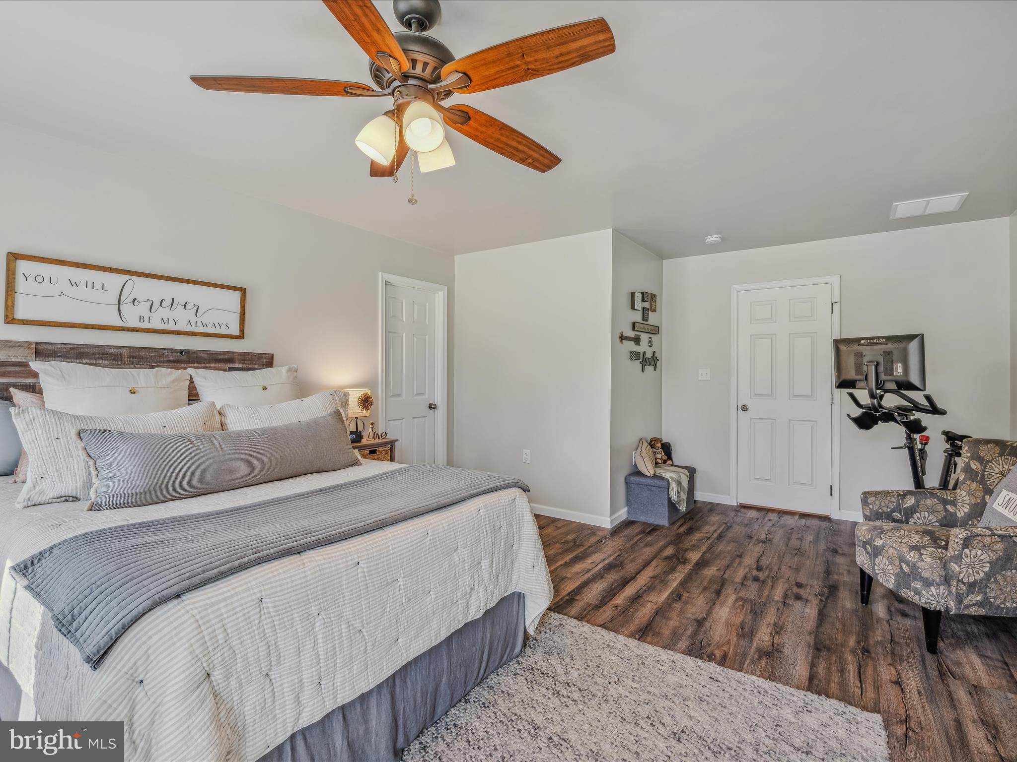 DOGWOOD MANOR - Residential