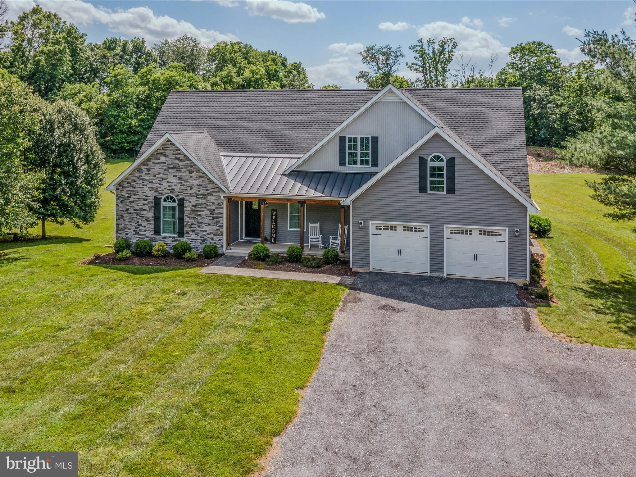 DOGWOOD MANOR - Residential