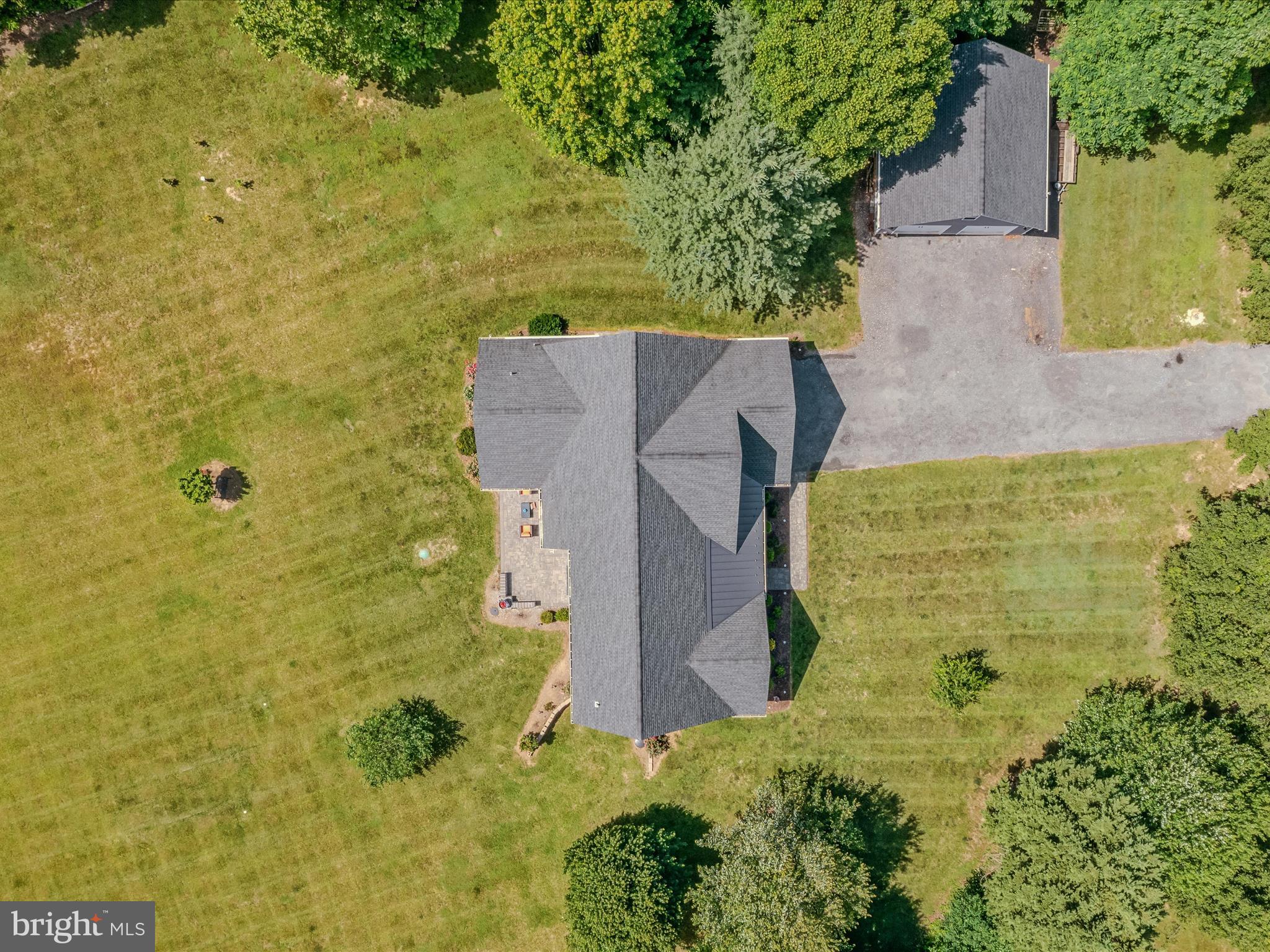 DOGWOOD MANOR - Residential