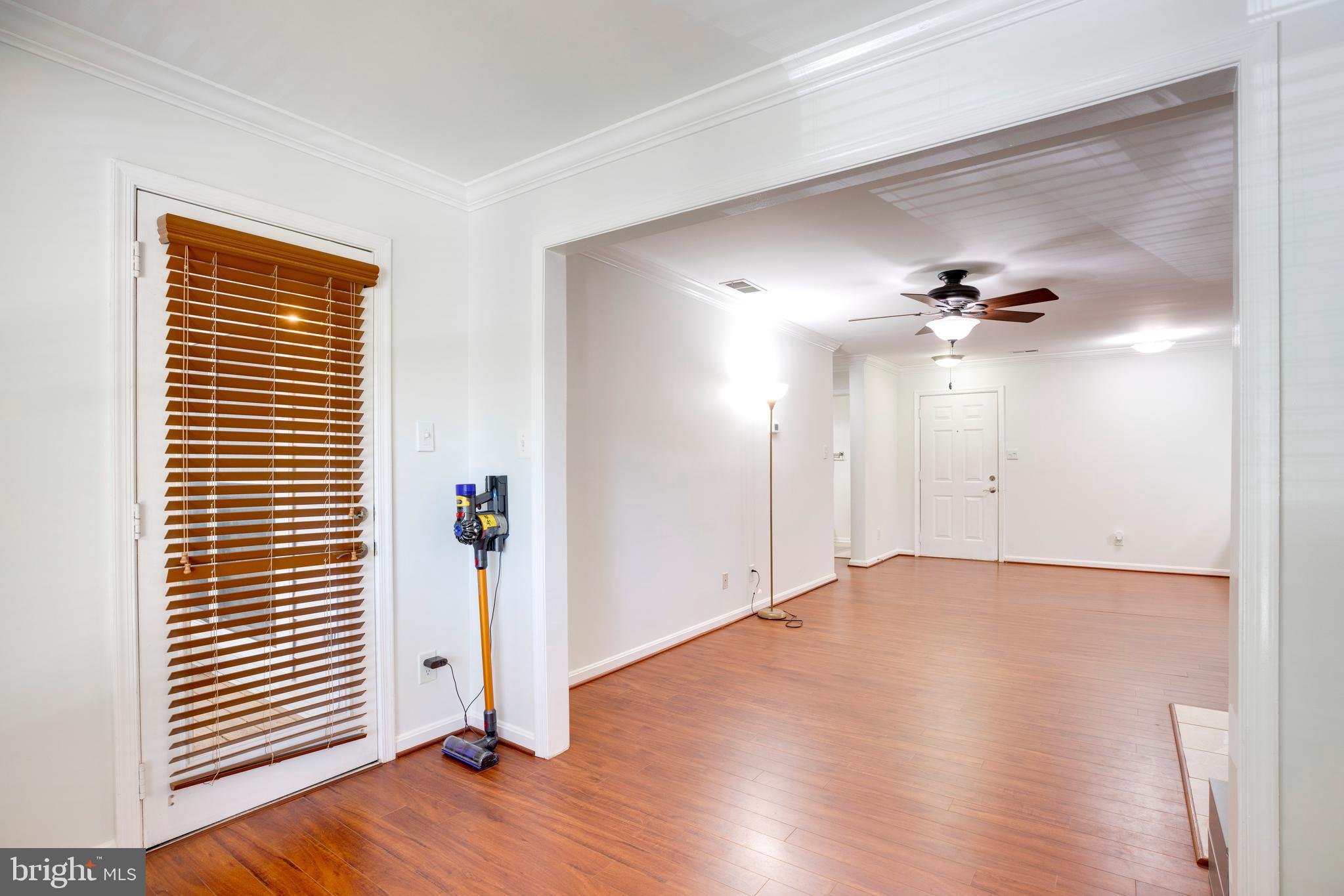 FOUR WINDS AT OAKTON - Residential