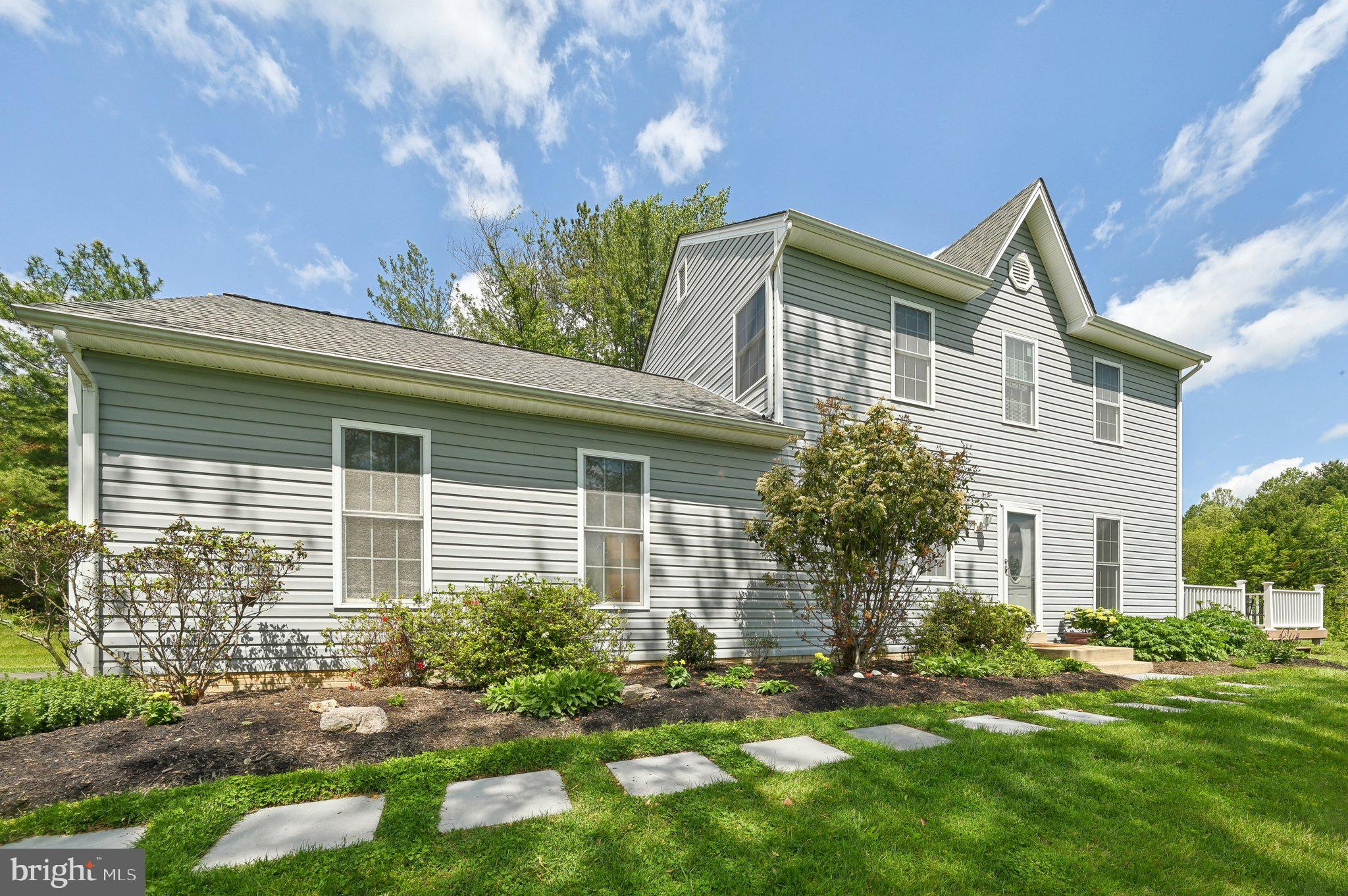 2917 GREENHILL COURT